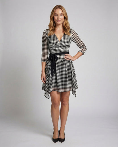 Damen Wickelkleid kariert Stufensaum - Eveloria