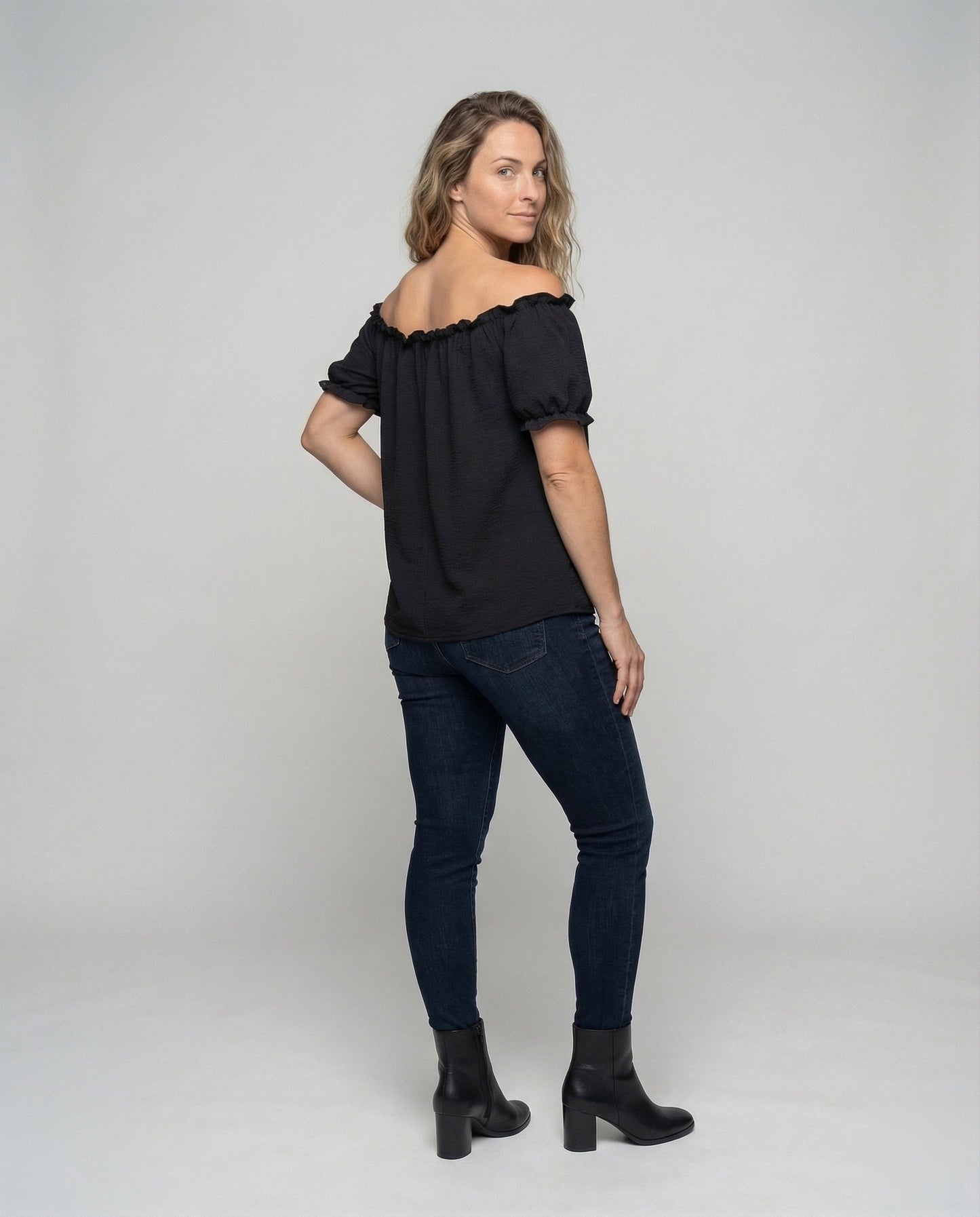 Product 15548855189834 - back_view