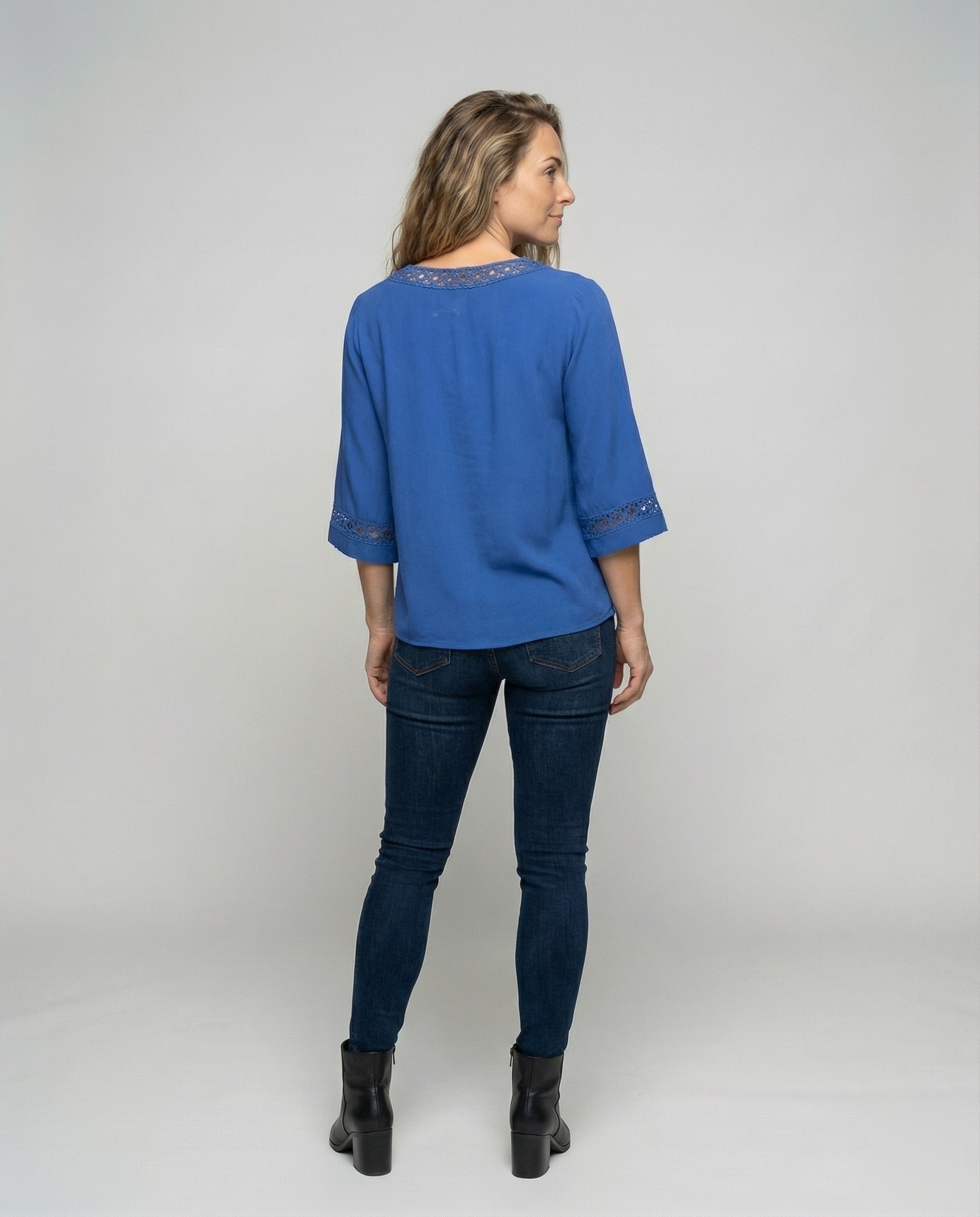 Product 15548857450826 - back_view