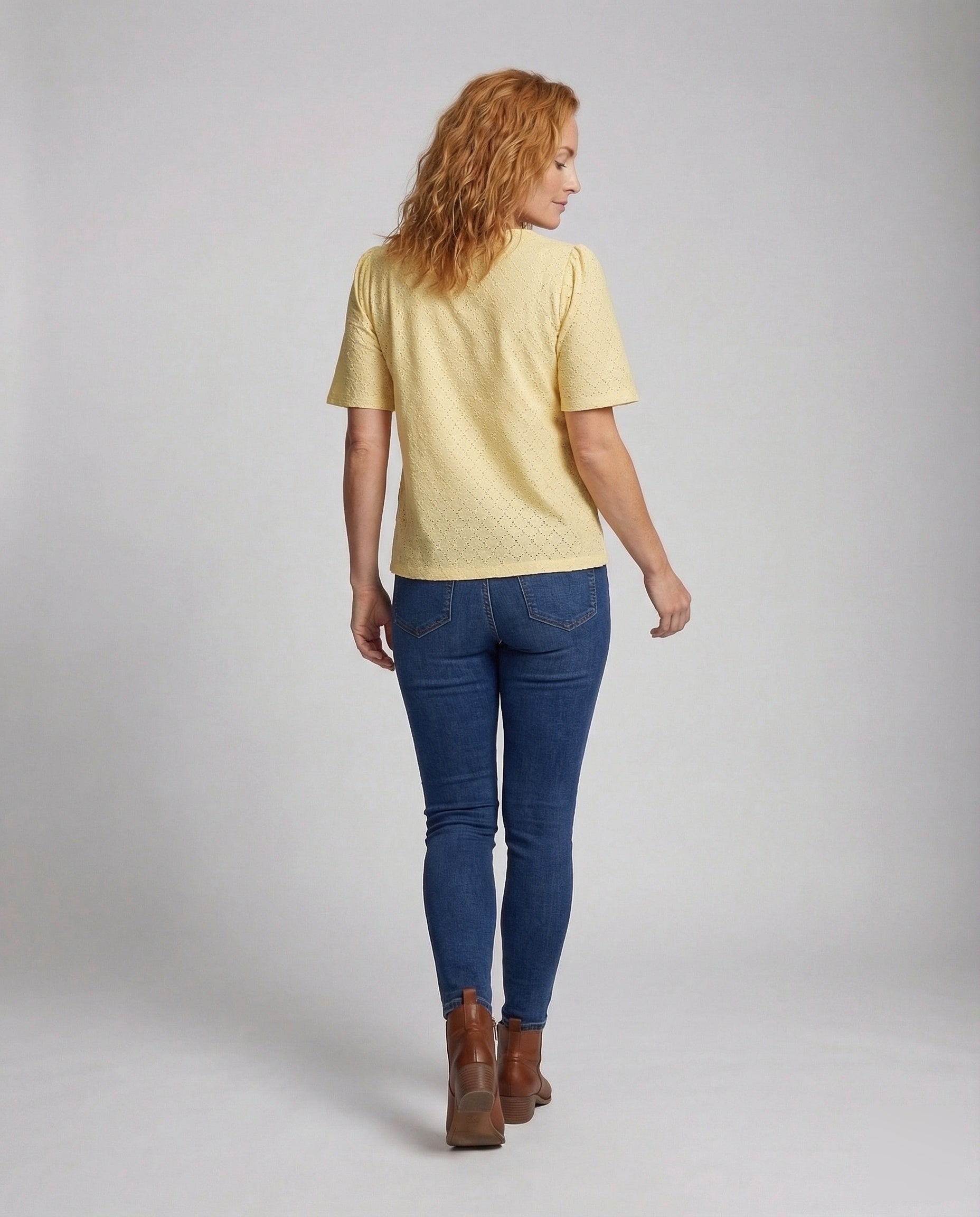 Product 15548868395338 - back_view