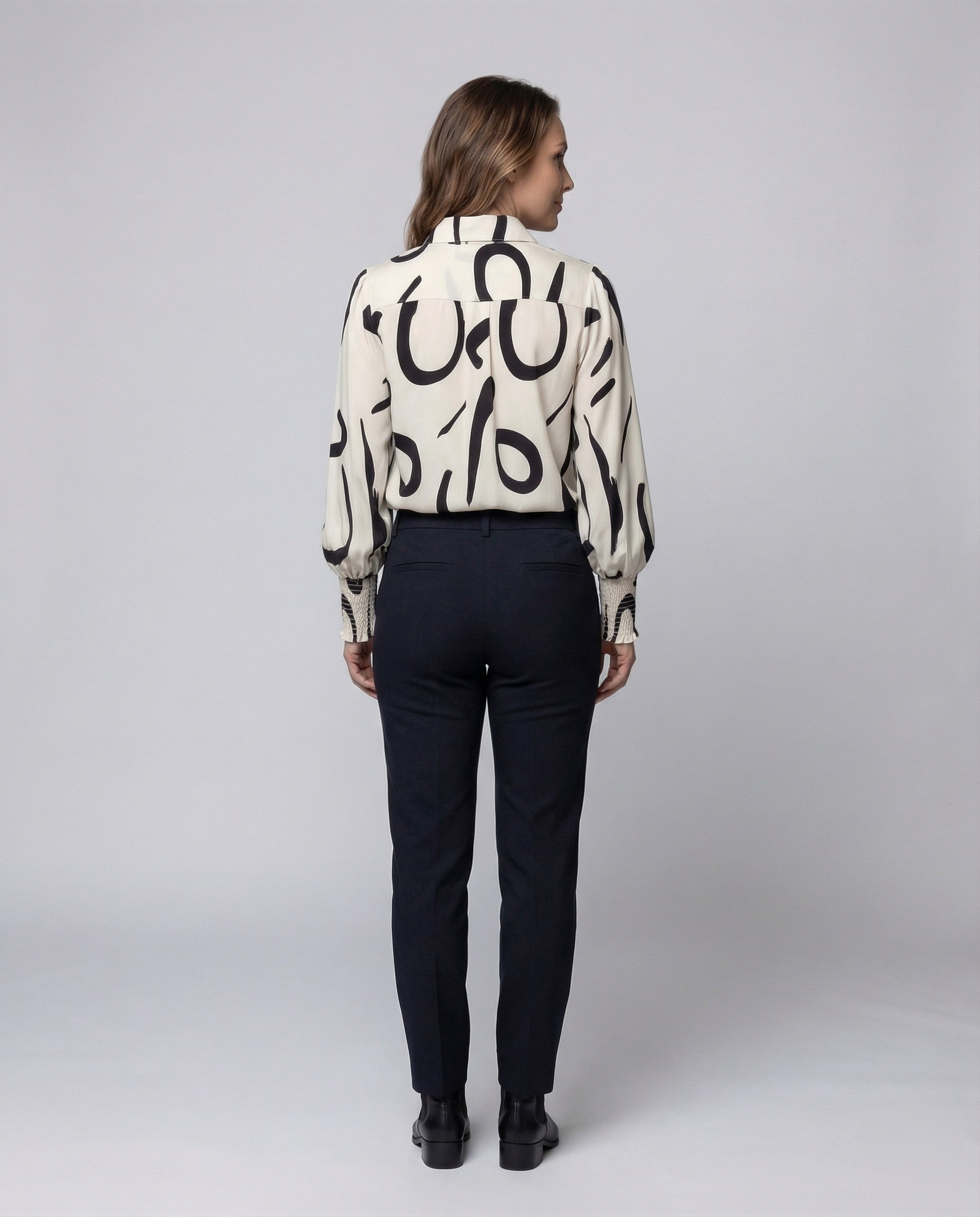Product 15548869116234 - back_view