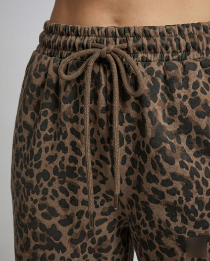 Product 15548907880778 - close_up_detail