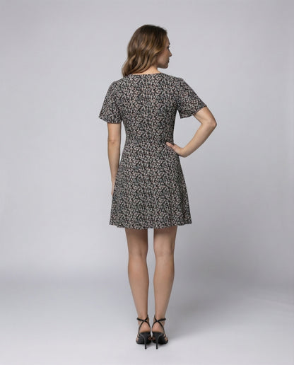 Damen Minikleid Wickelkleid Flatterärmel