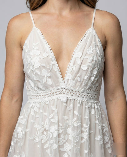 Damen Minikleid Spitze Spaghettiträger Zart