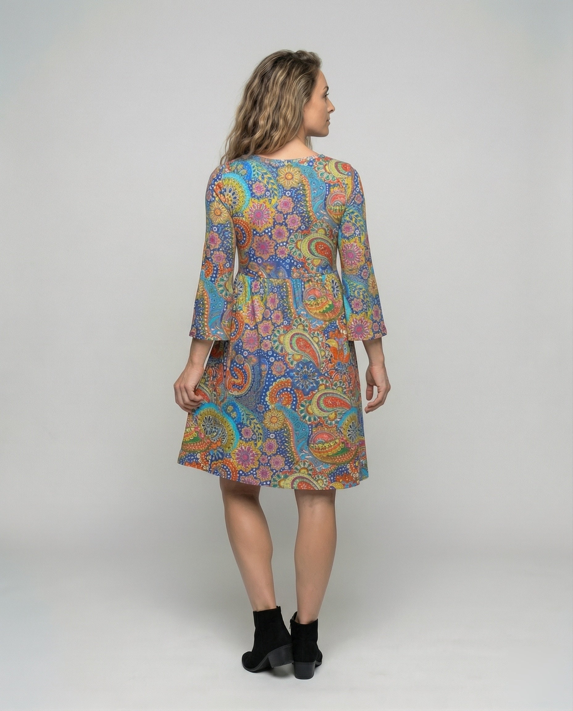 Product 15550414782794 - back_view