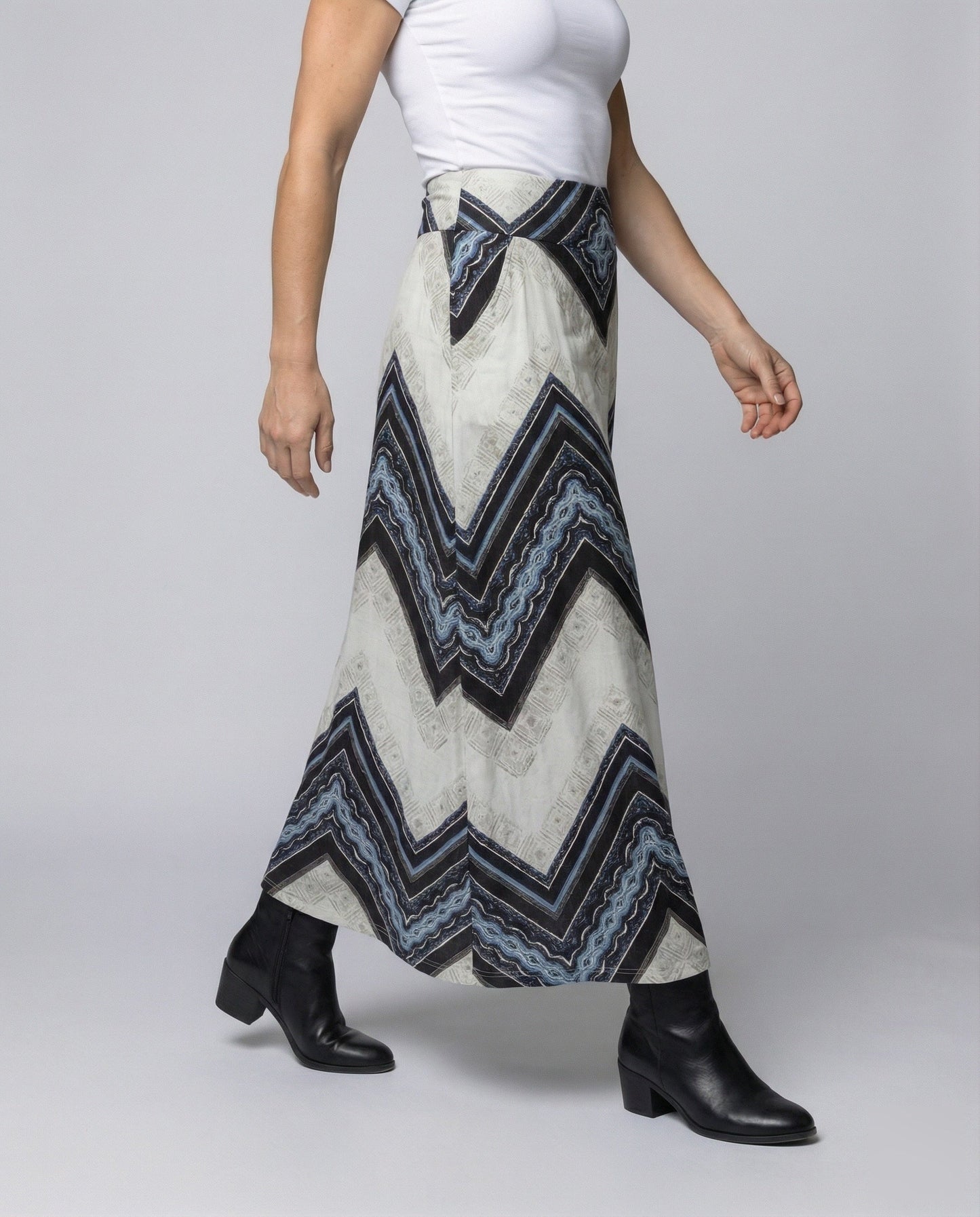 Product 15550436213066 - lower_body