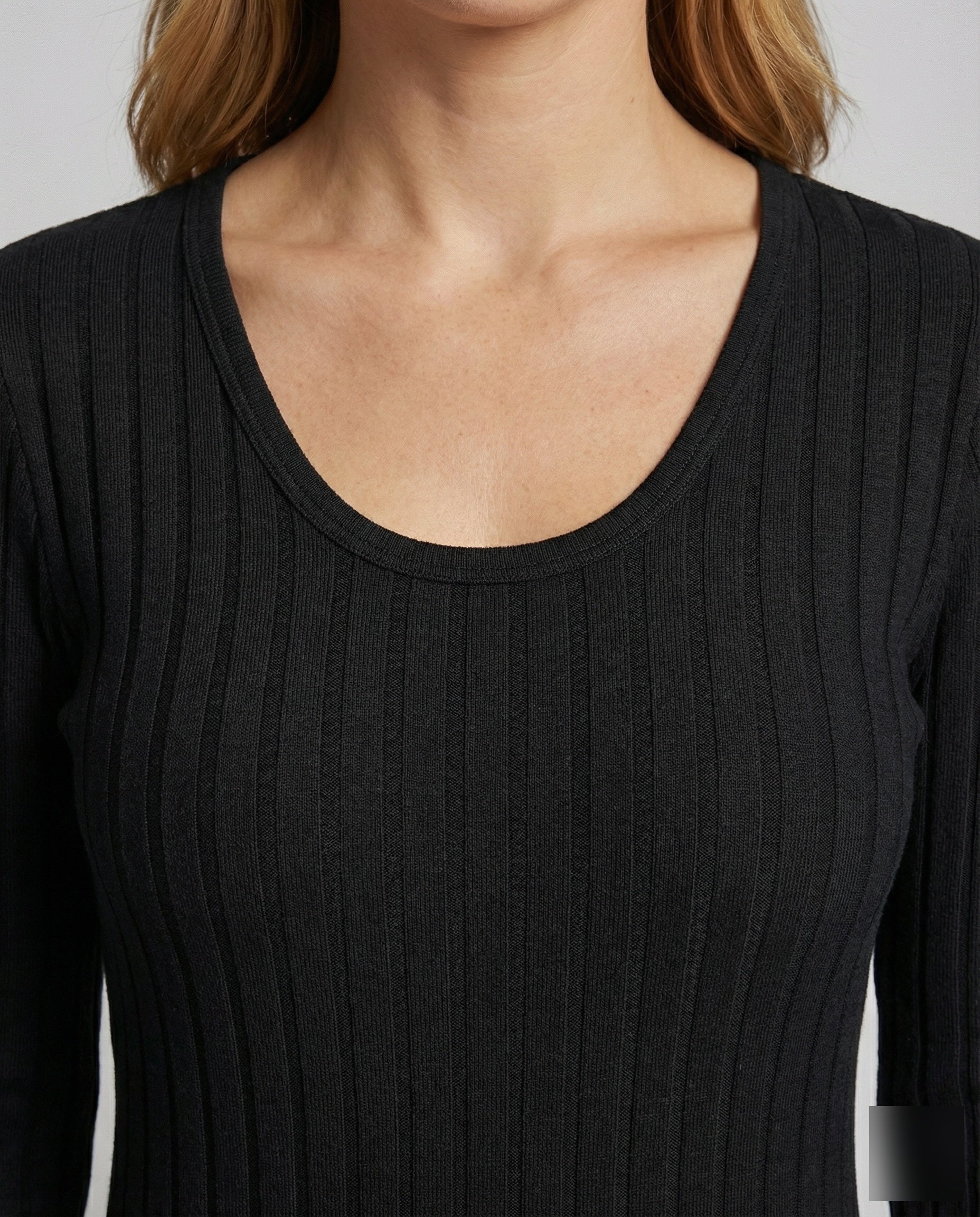 Product 15550444437834 - close_up_detail