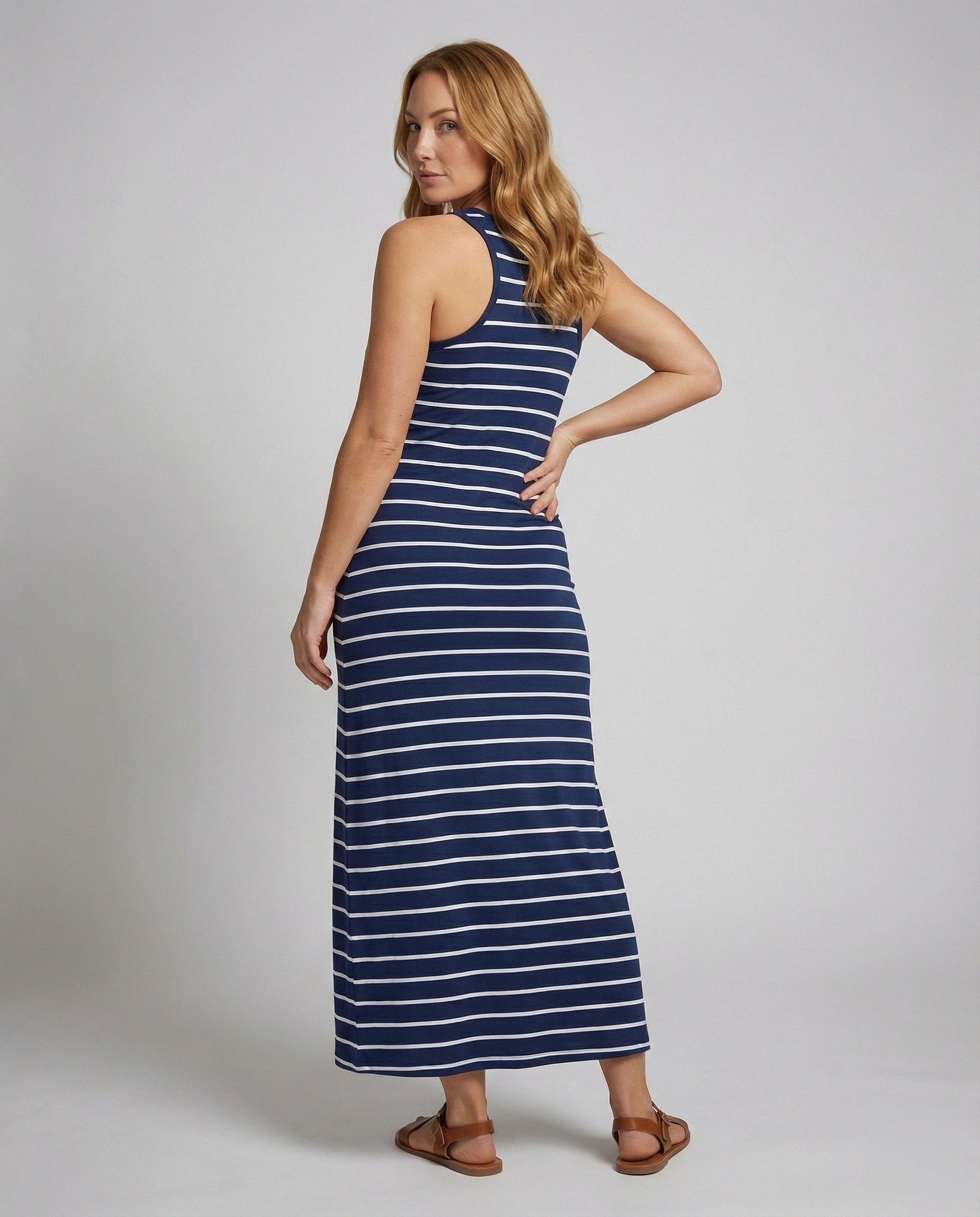 Product 15550445388106 - back_view