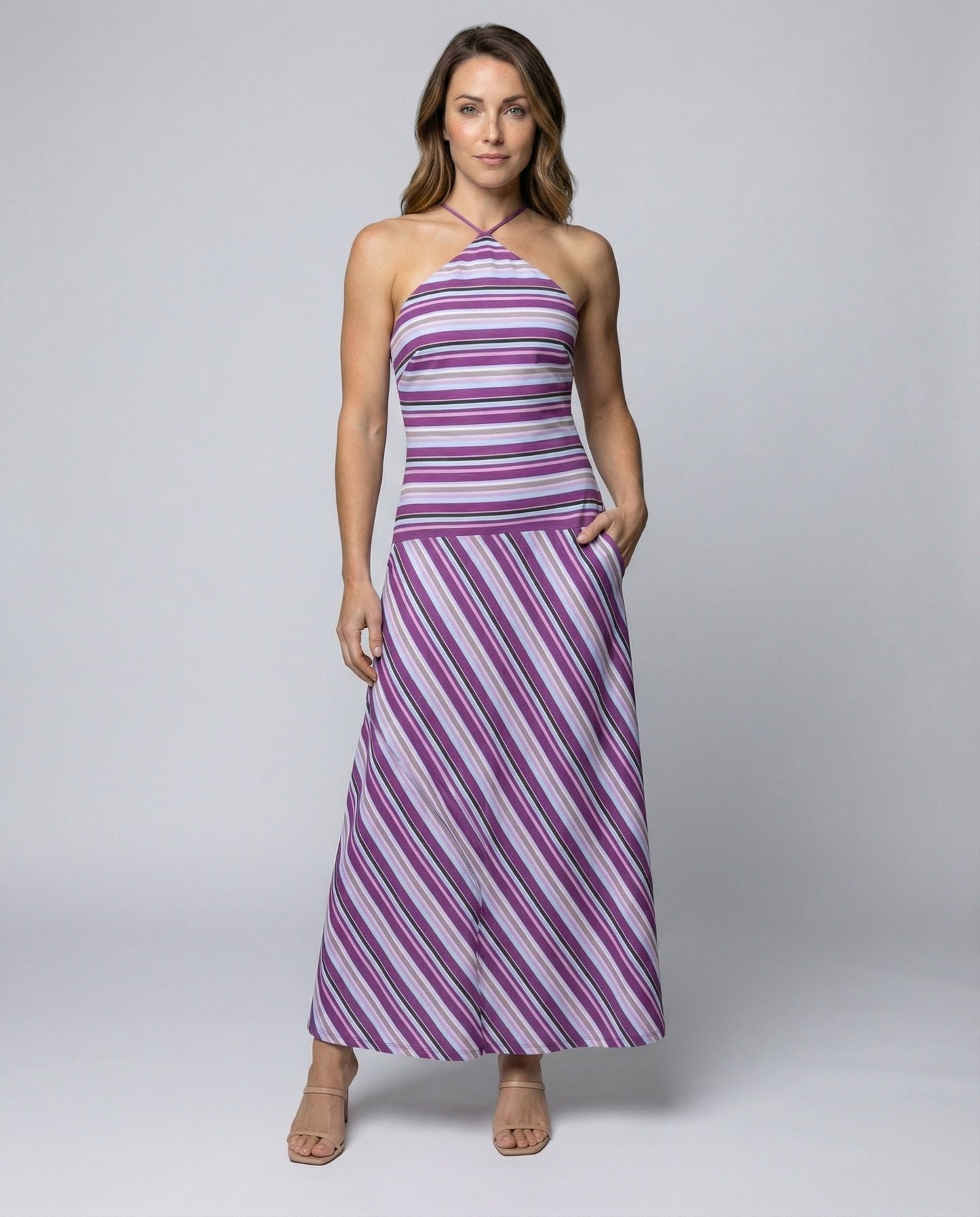 Damen Maxikleid mit Diagonalstreifen Baumwolle Streifen Schwarzweiß - Eveloria