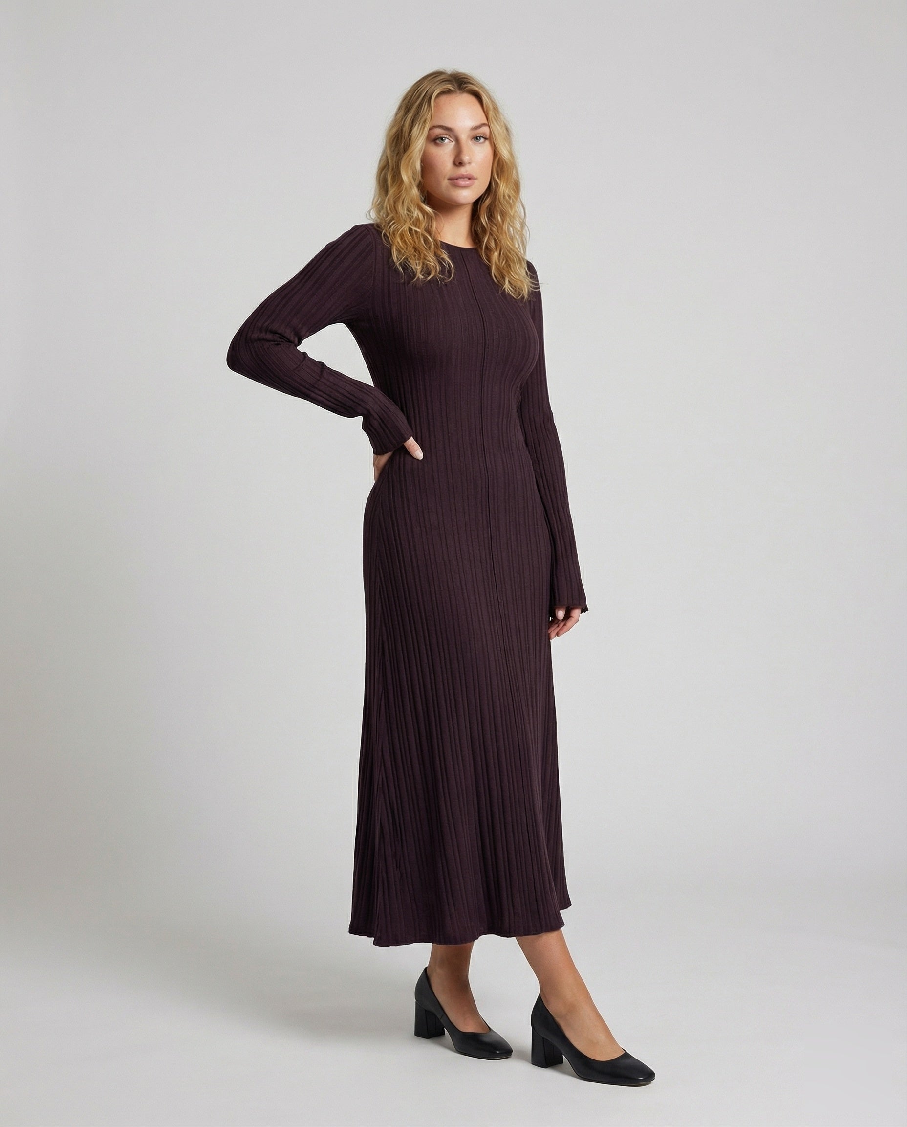 Damen Maxikleid Faltenrippen Elegant - Eveloria