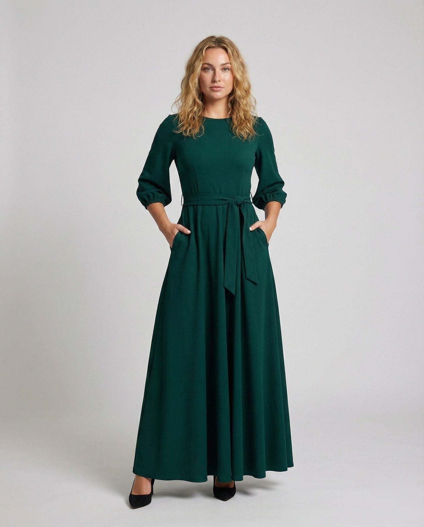 Damen Maxikleid mit Bindegürtel Elegant Schwarz - Eveloria