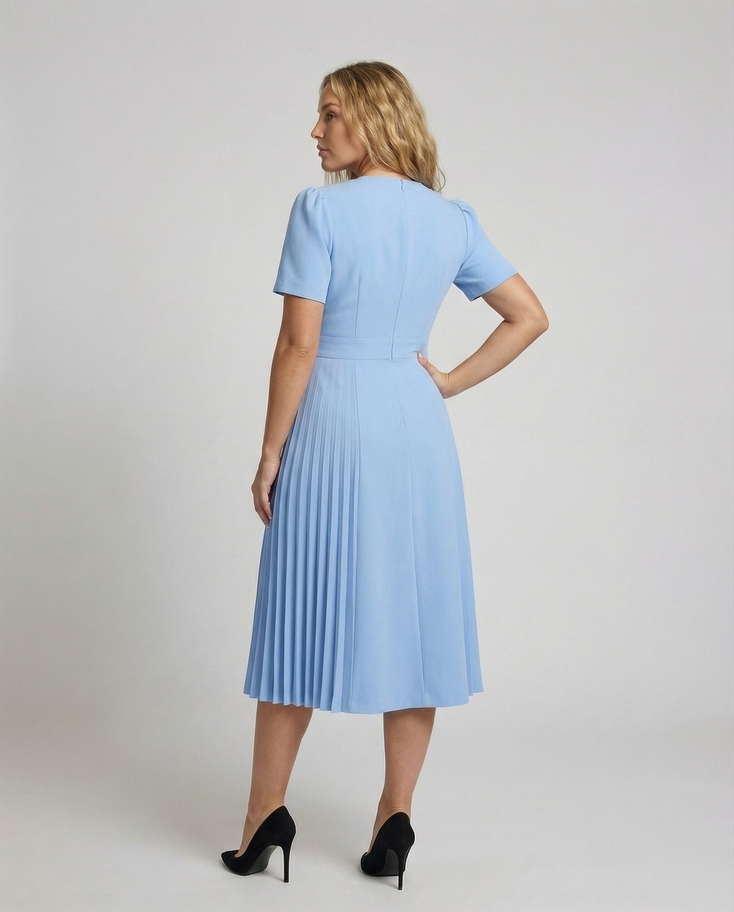 Product 15552437911882 - back_view