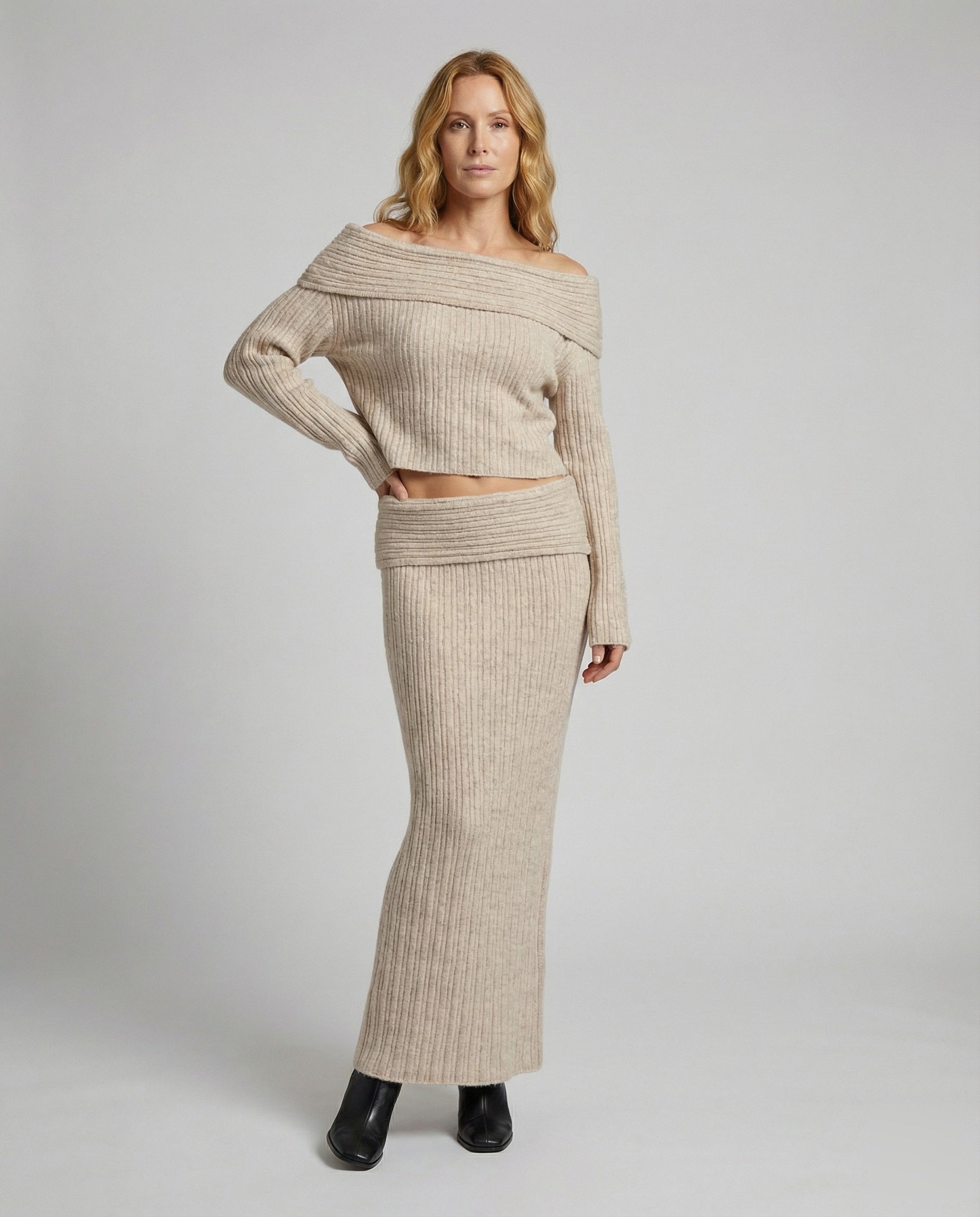 Damen Strick-Set Maxirock Elegantes Design - Eveloria