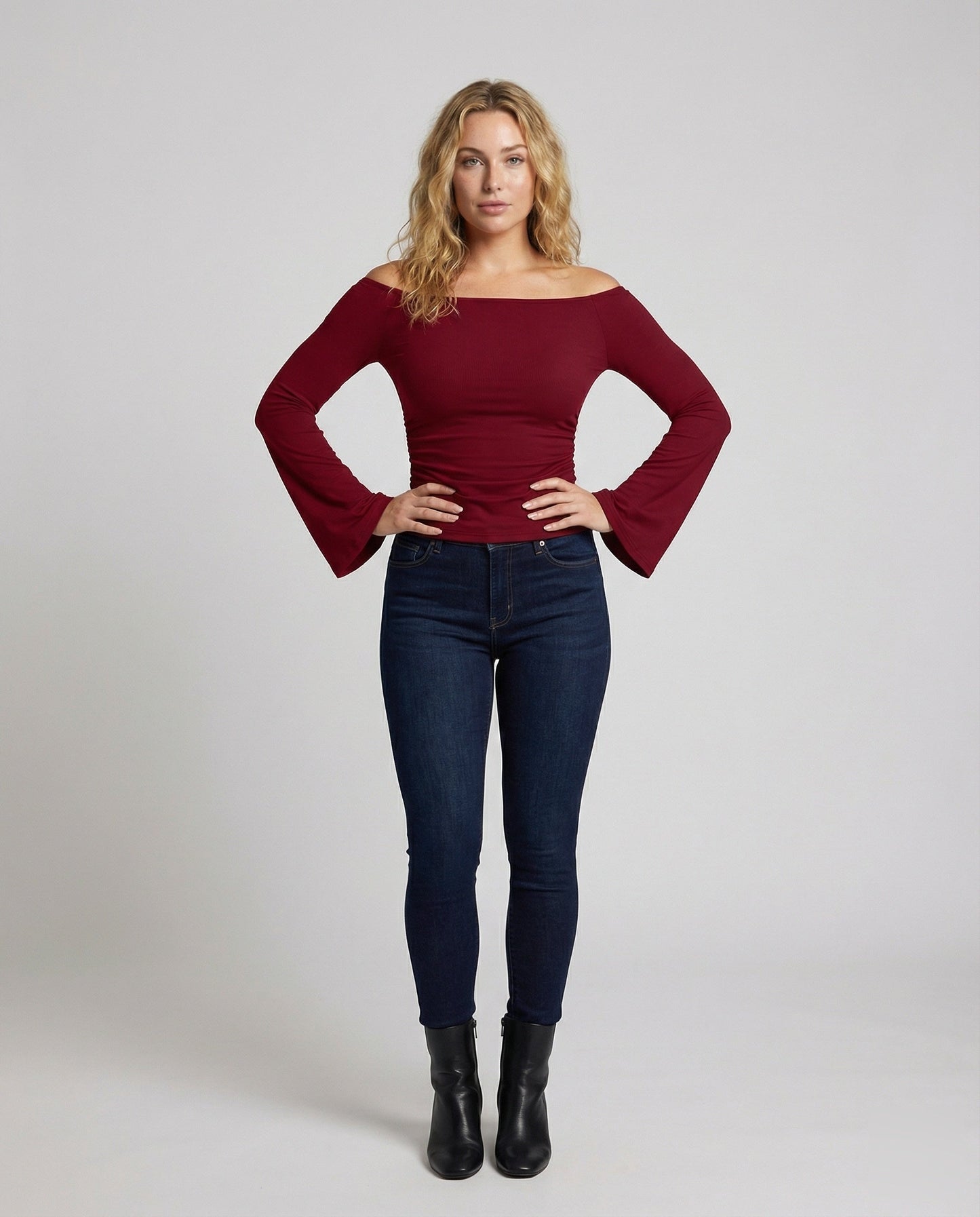 Damen Crop- Figurbetont Trompetenärmel - Eveloria