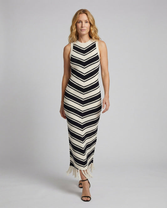 Damen Maxikleid Rippstrick Figurbetont Französer Saum Schwarz - Eveloria