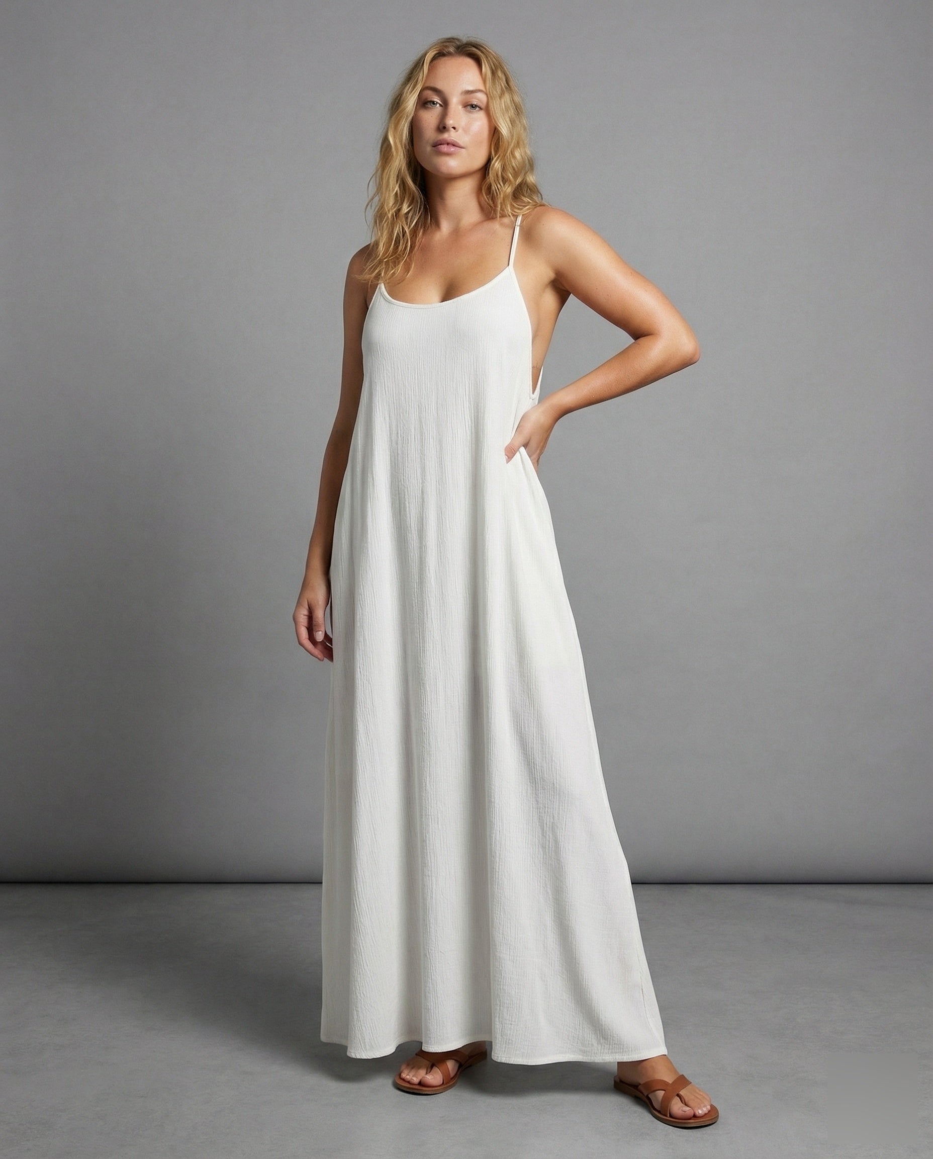 Damen Maxikleid Luftig Rückenausschnitt - Eveloria