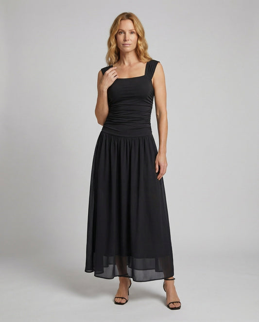 Damen Maxikleid Gerafftes Mieder Schwarz - Eveloria
