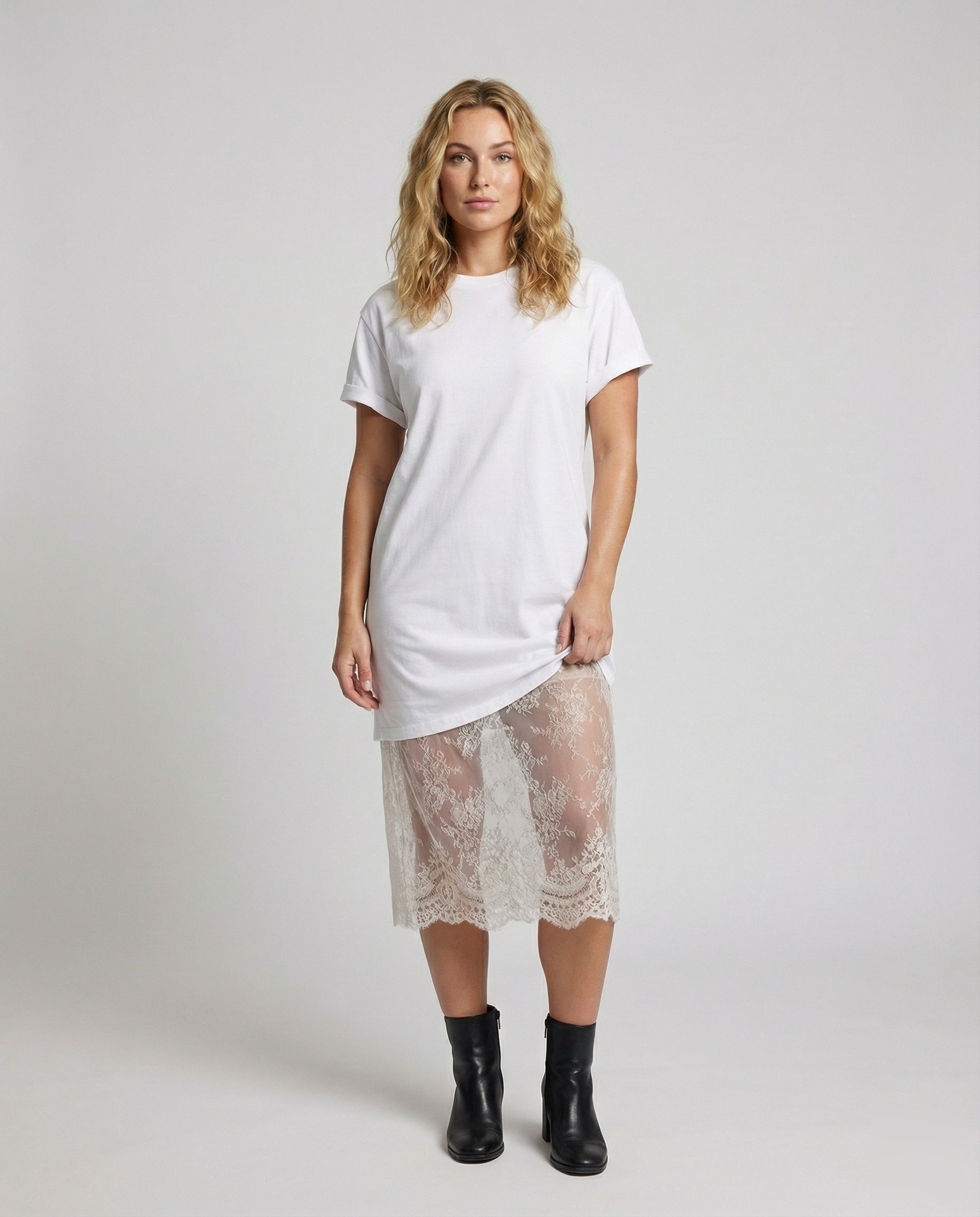 Damen Oversize T-Shirt-Kleid Spitzensaum - Eveloria