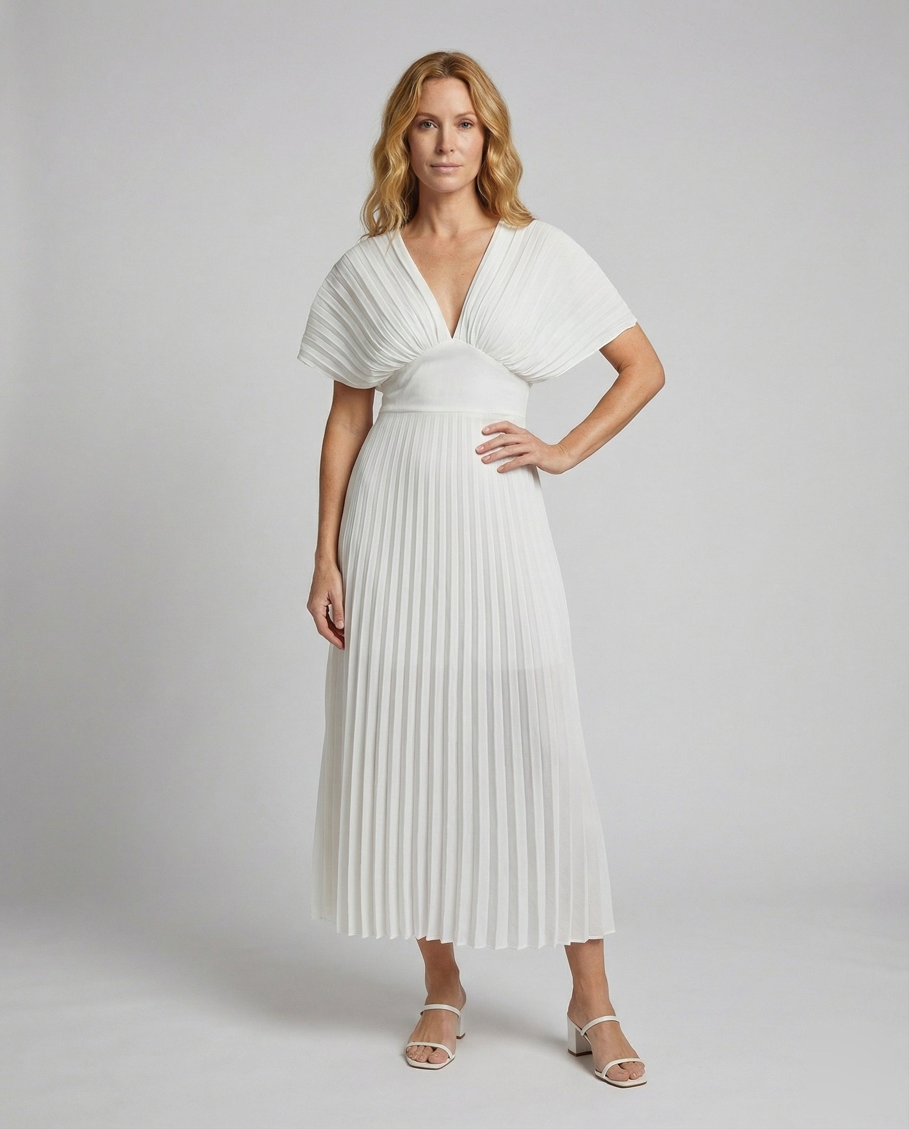 Damen Maxikleid Plissiert Flügelärmel - Eveloria