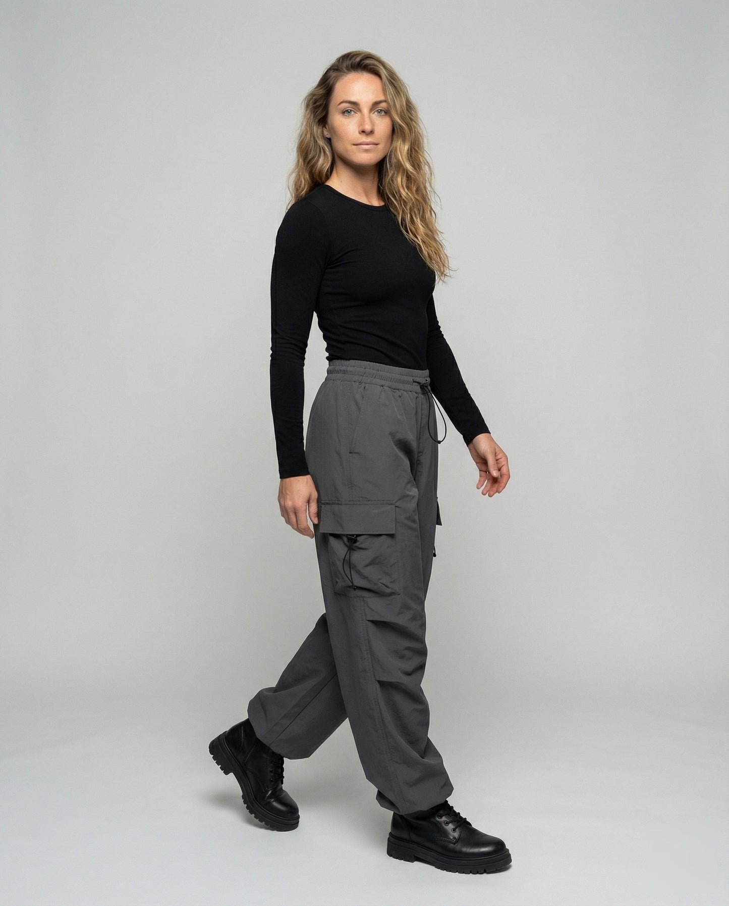 Damen multifunktionale Einsatzhose mit Klappentaschen - Eveloria