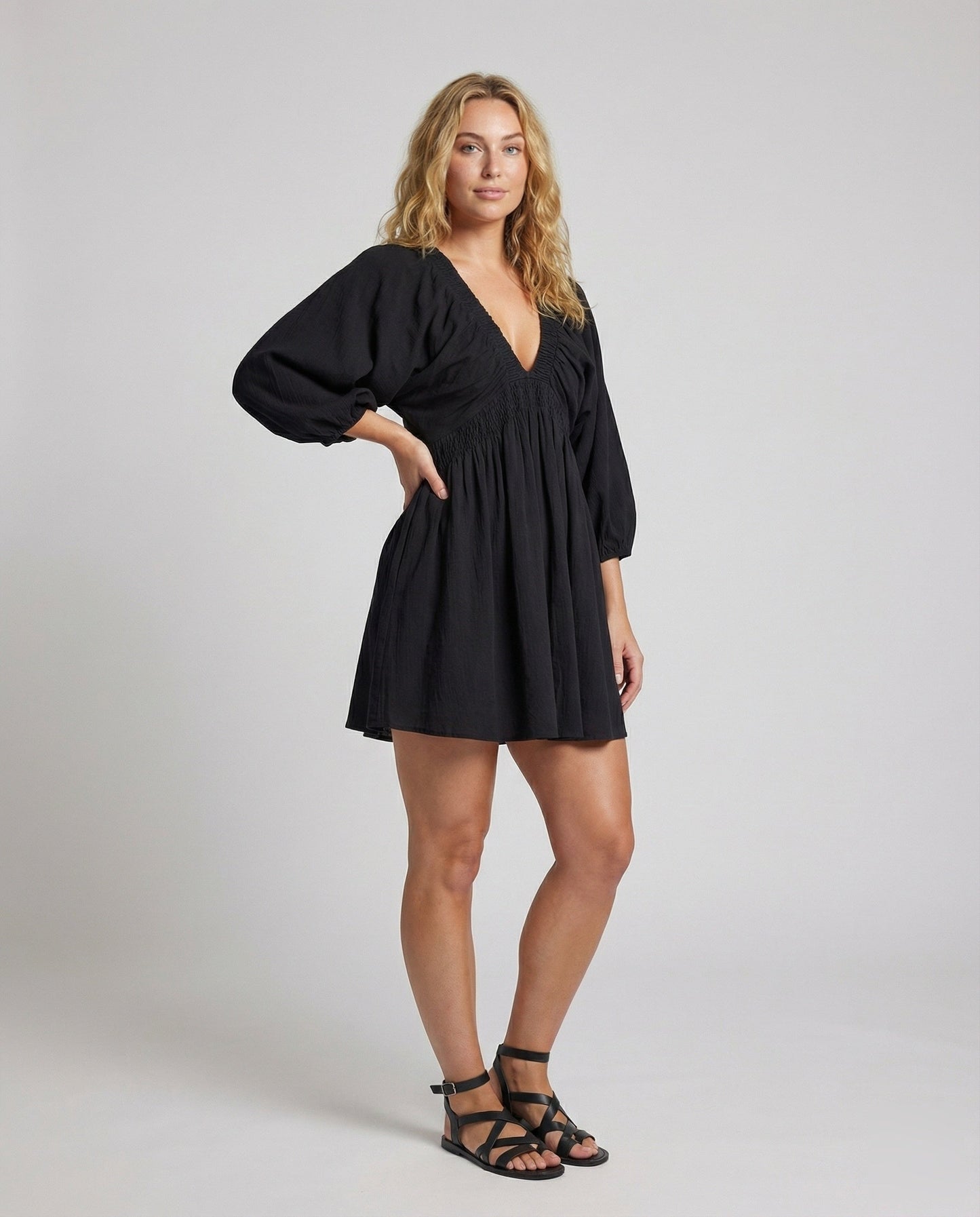 Damen Babydoll Minikleid Luftig Ballonärmel - Eveloria