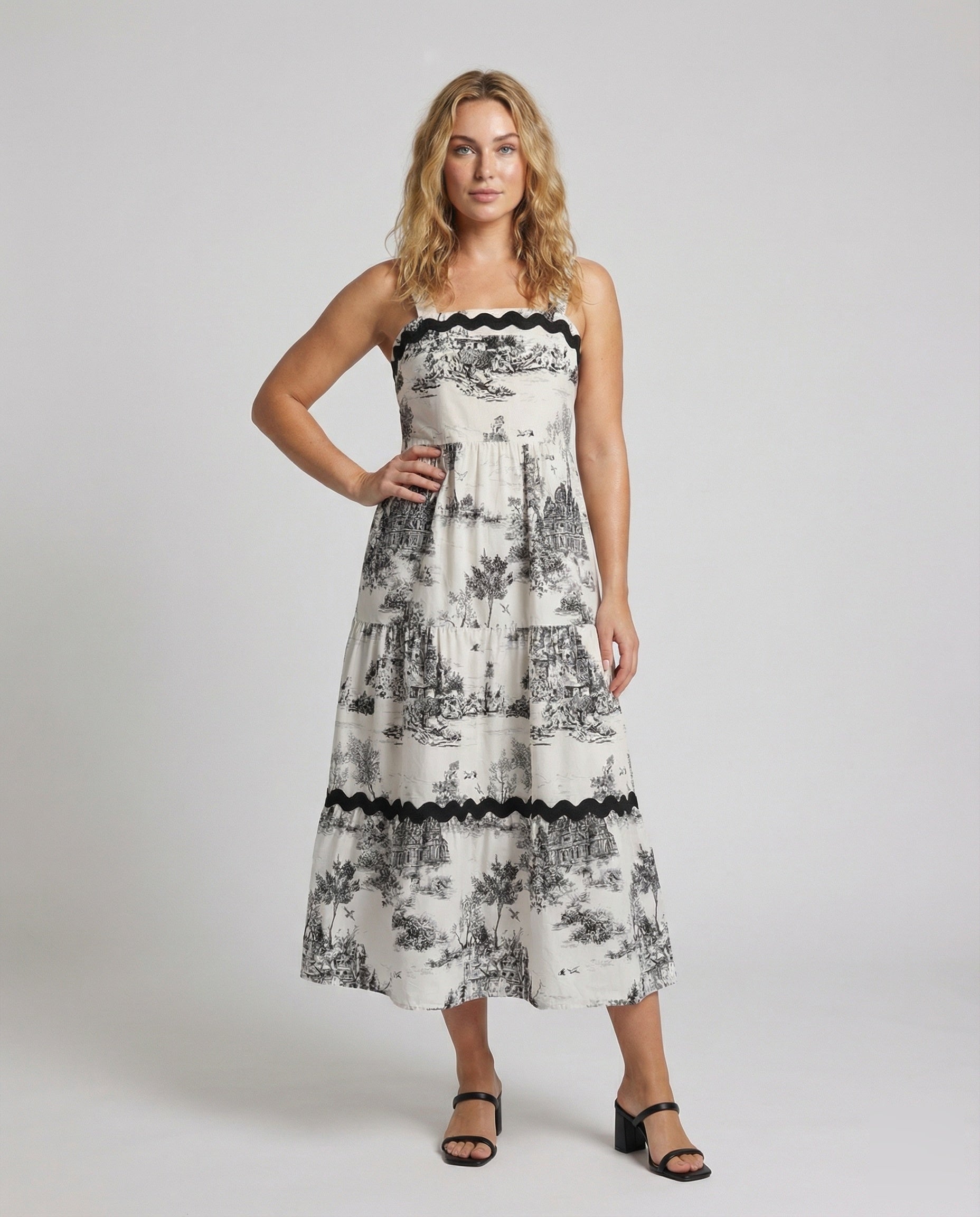 Damen Maxikleid Ländliches Motiv Zierborte - Eveloria