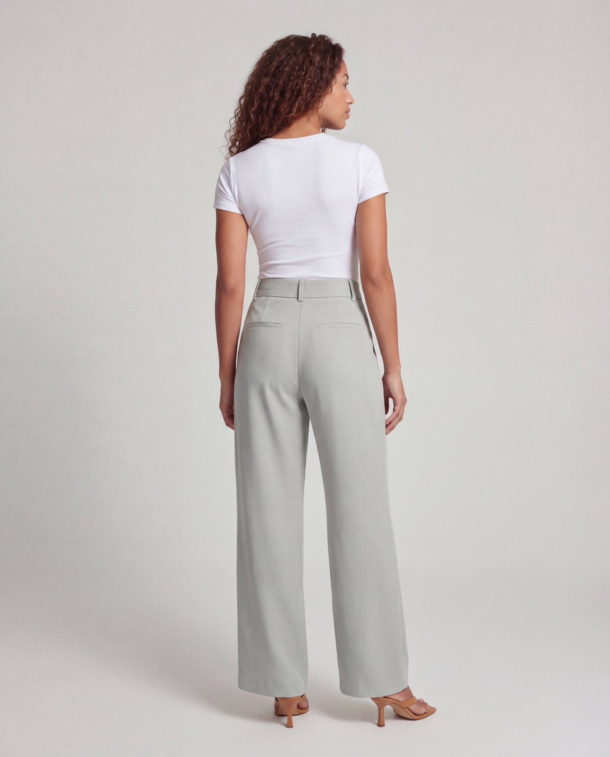 Product 15552591855946 - back_view