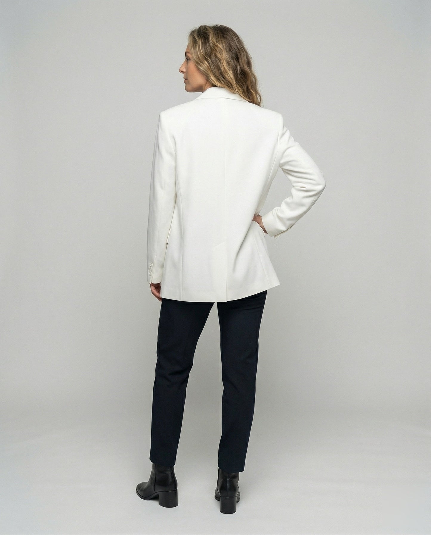 Product 15554233958730 - back_view