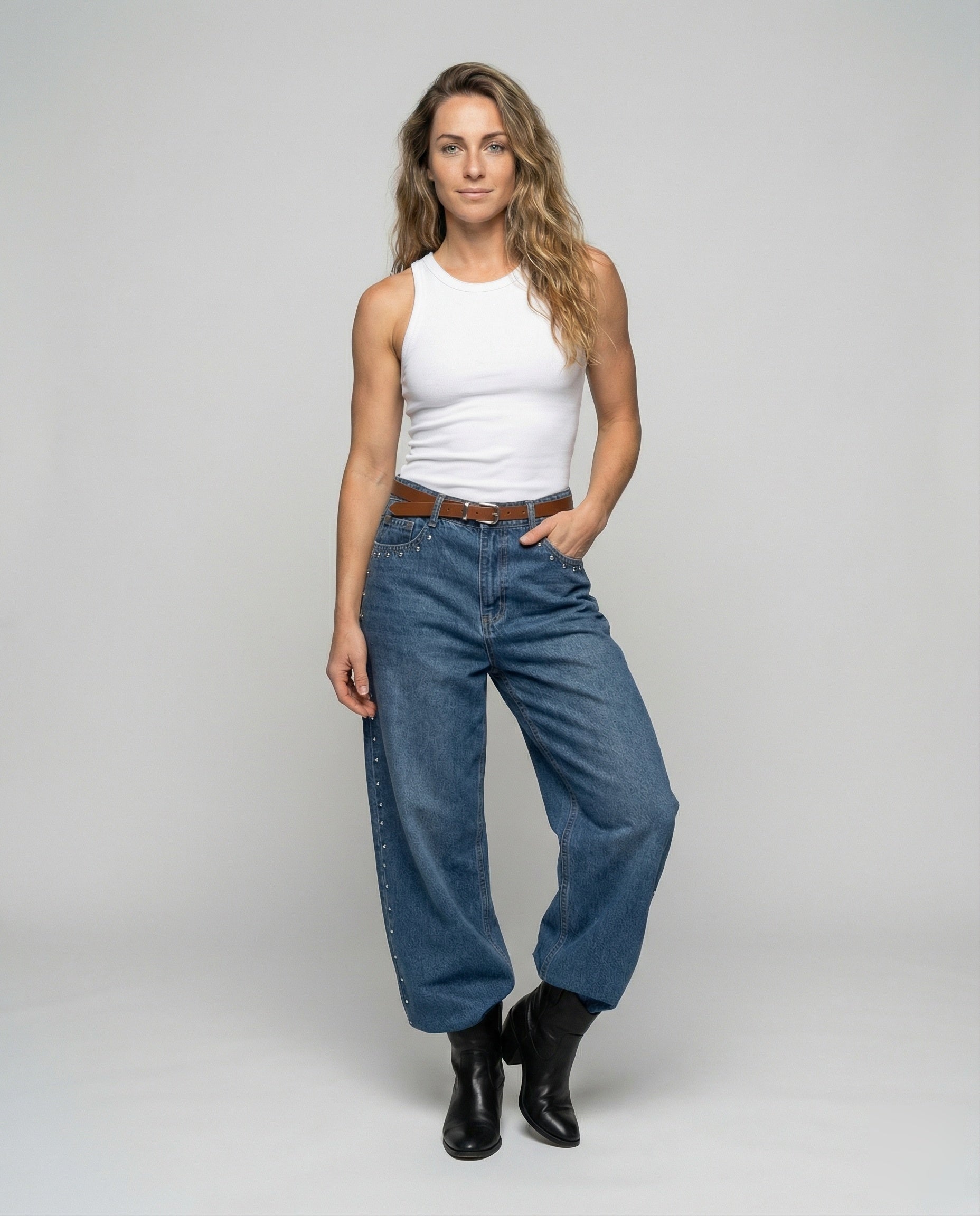 Damen Denim-Jeans Nietenbesatz Taffe Blau - Eveloria