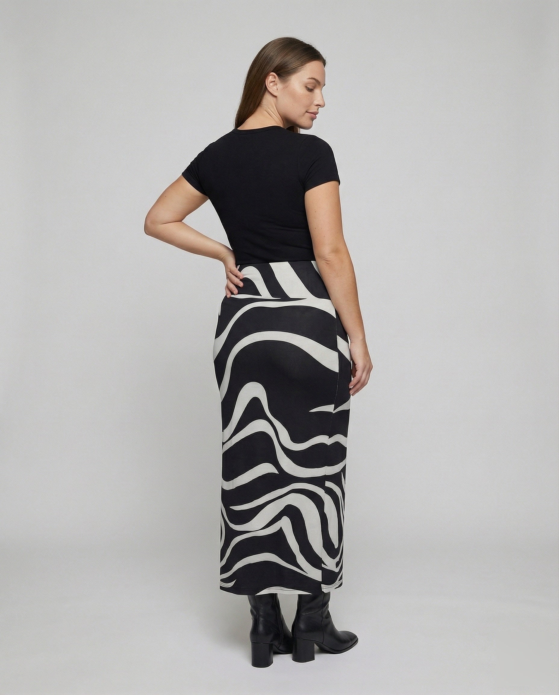Product 15554244575562 - back_view