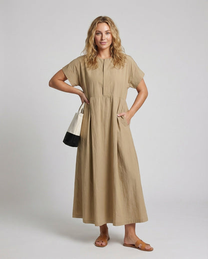 Damen Maxikleid Weit Kastig - Eveloria