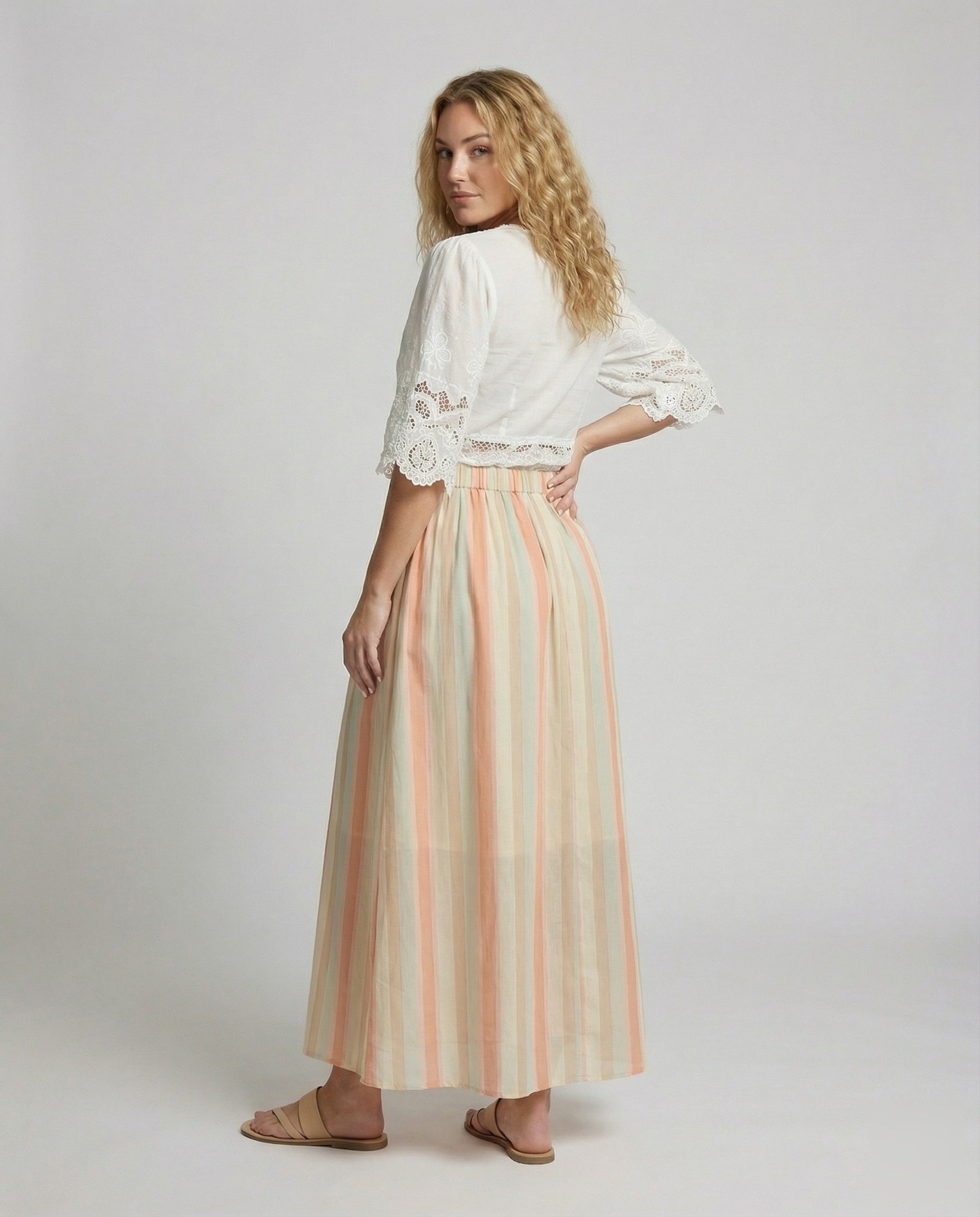 Product 15554258534730 - back_view