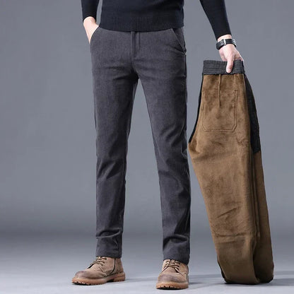 Herren Cordhose Slim Fit Elmsley Fleece Schwarz - Eveloria