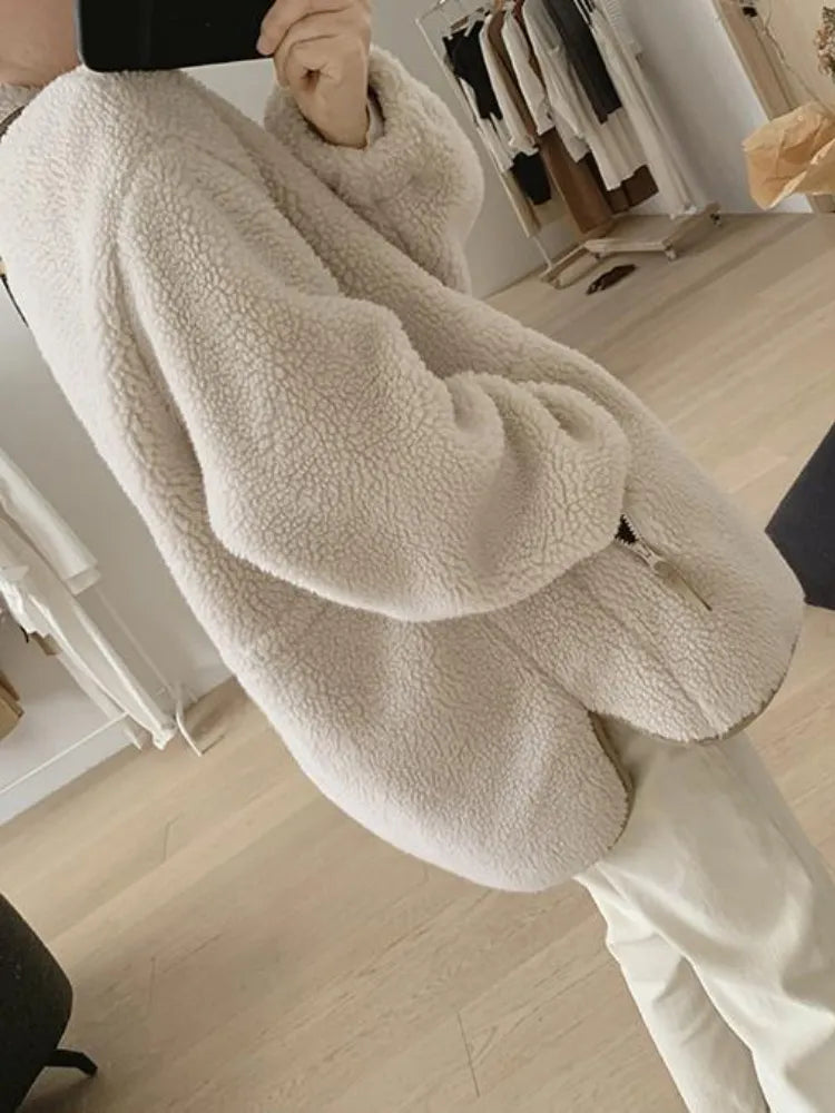 Damen Teddyjacke Beige Oversized mit Knöpfen