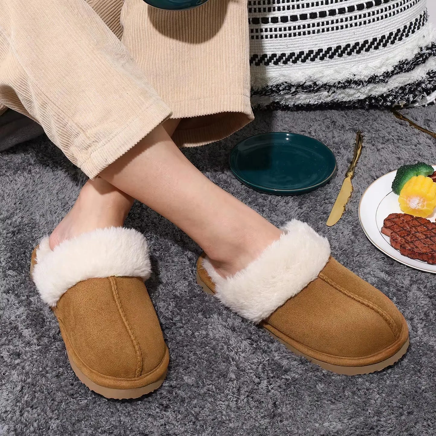 Damen Plüsch Mules Hausschuhe Weiches Futter Beige