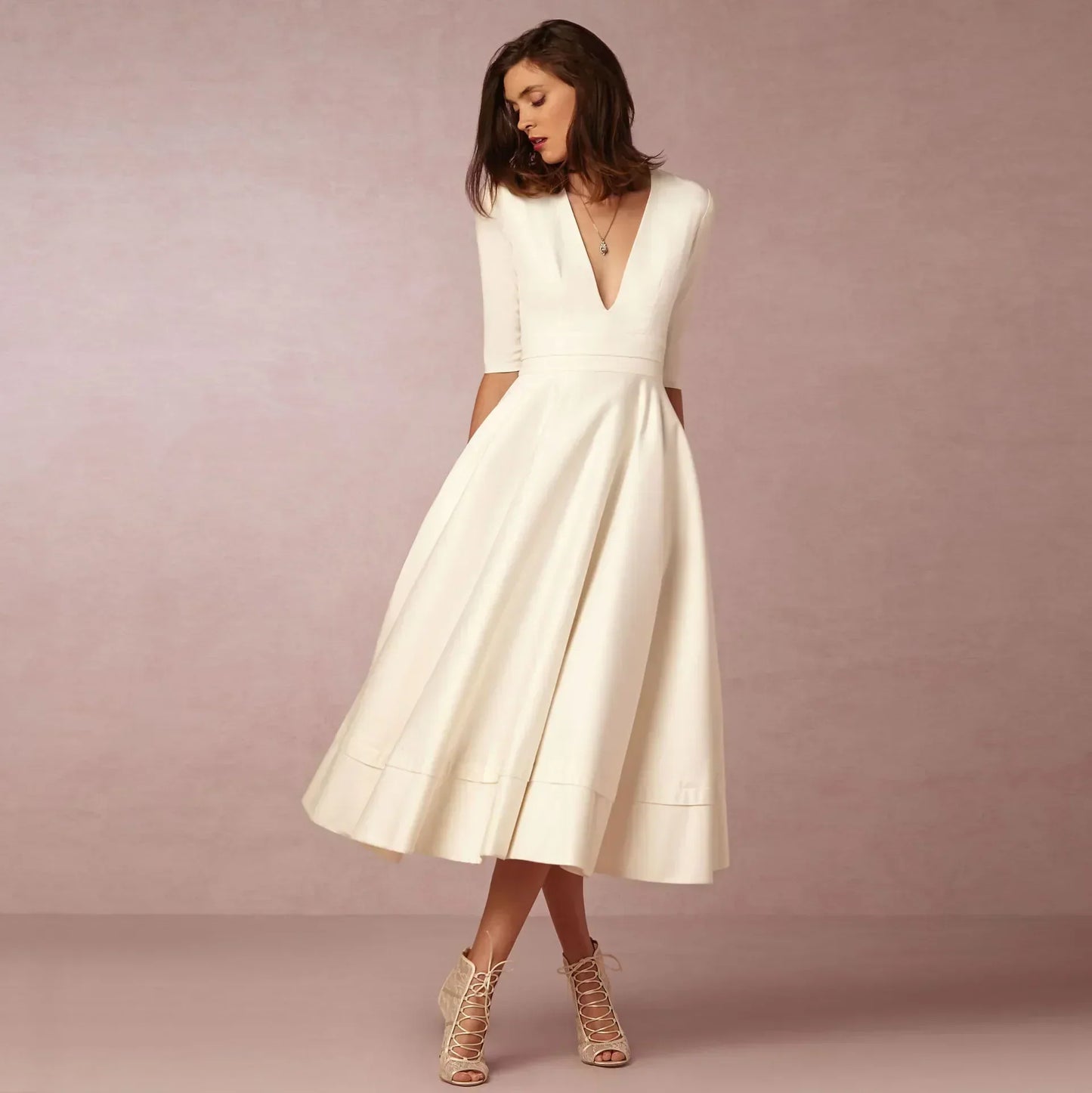 Damen Elegantes Midi Kleid Fließend - Eveloria