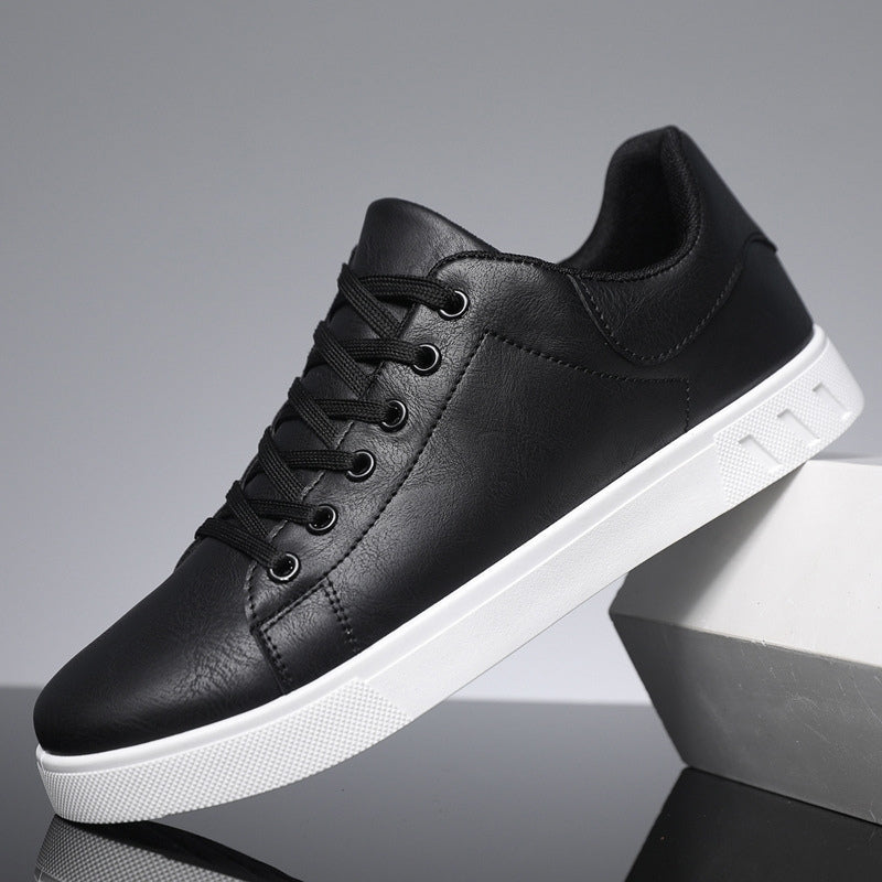 Schnürsneaker – Niedrige Sneaker aus Kunstleder für Männer-Schwarz-39-Chaps Herrenmode