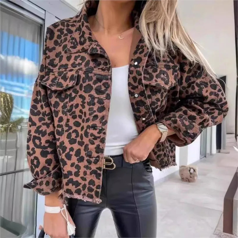 Damen Jeansjacke Leopardenmuster Animal Print Schwarz - Eveloria