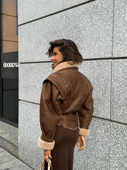 Damen Kunstlederjacke mit Fleecefutter und Bindegürtel