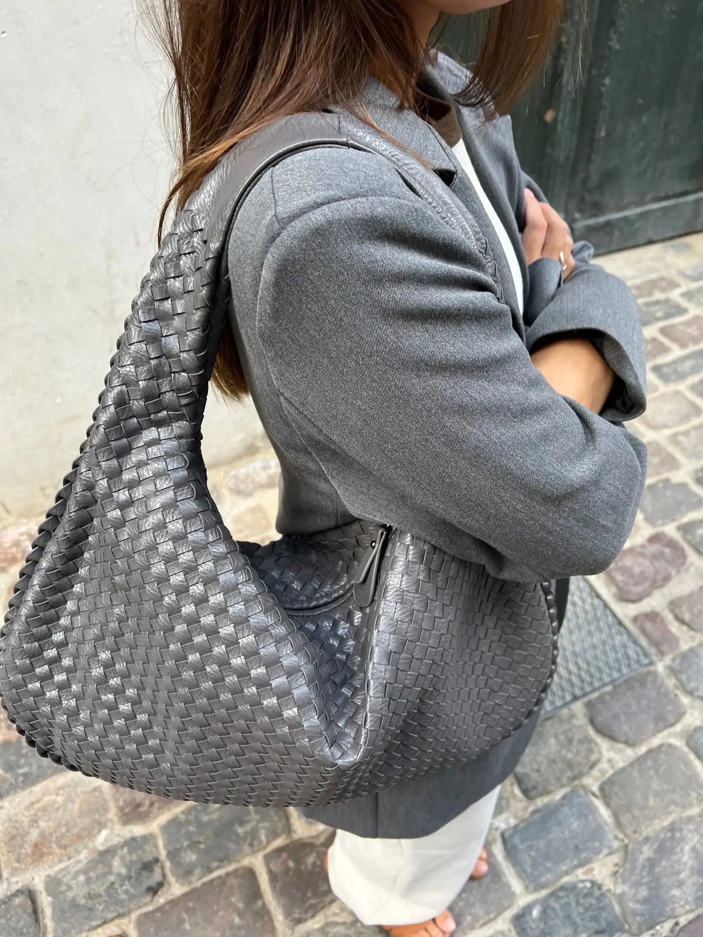 Charlyne Große Geflochtene Hobo Tasche