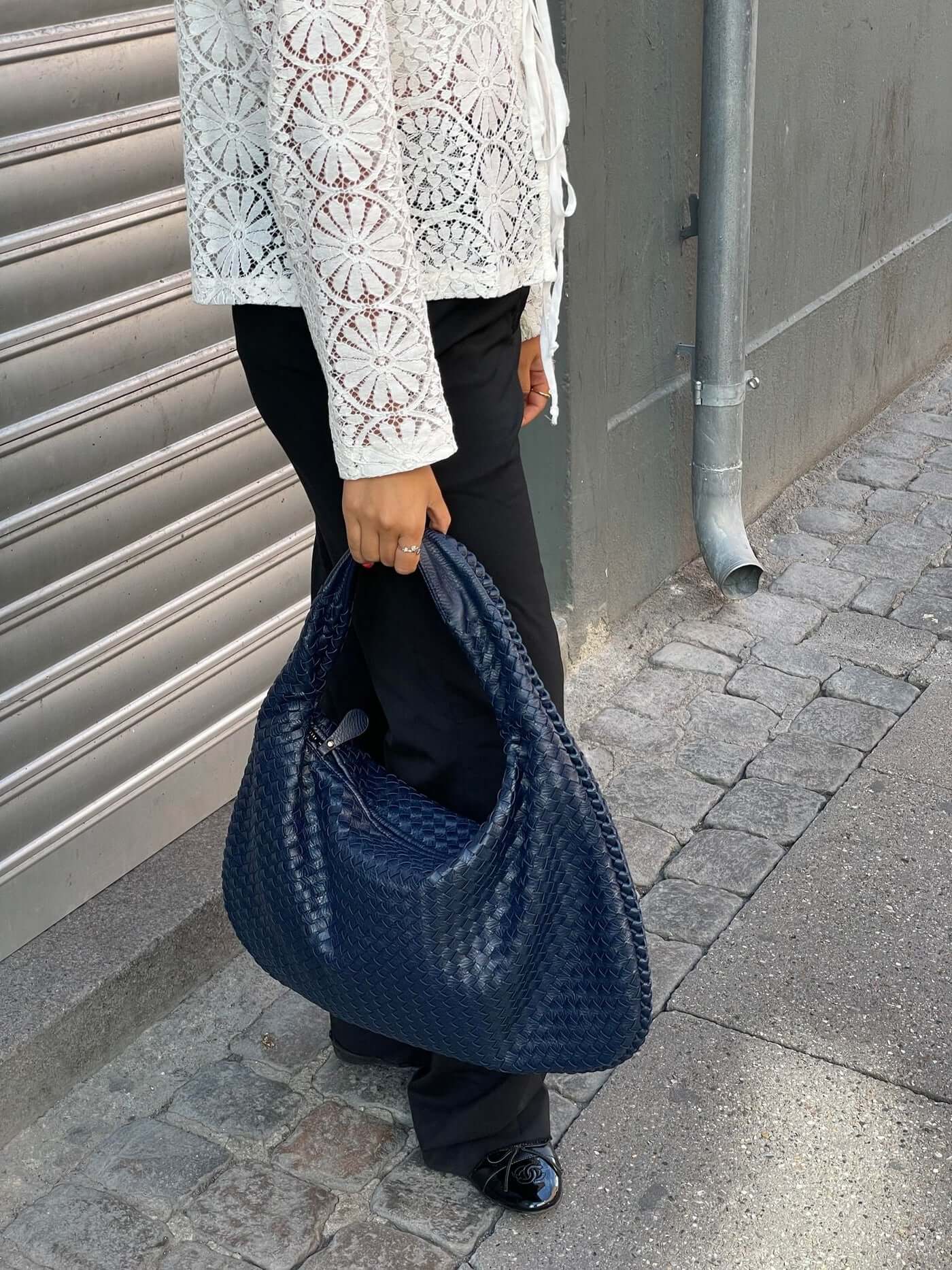 Charlyne Große Geflochtene Hobo Tasche