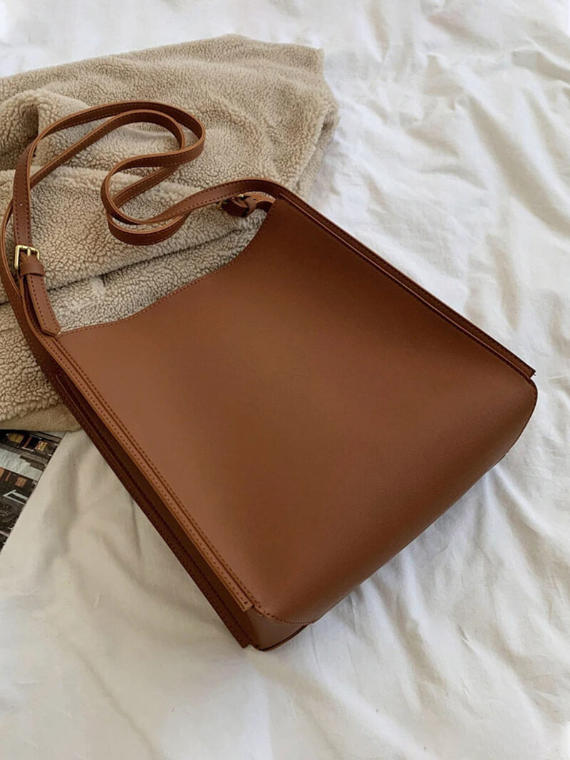 Stella Damen Schultertasche Kunstleder Minimalistisch