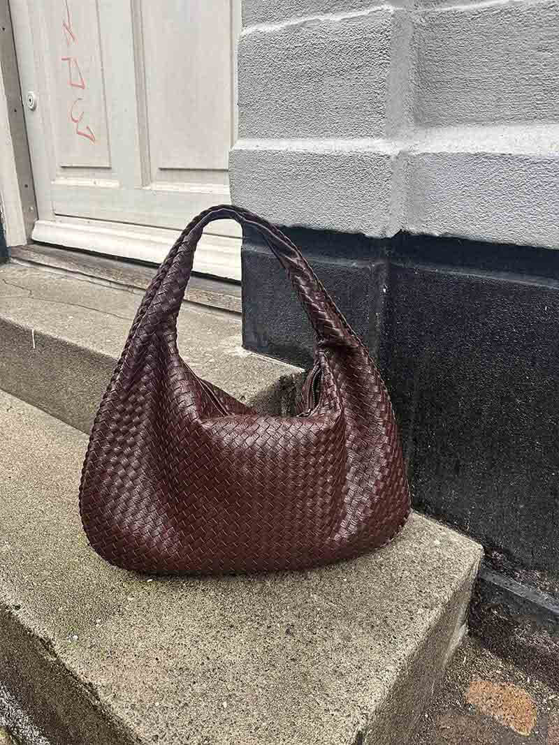 Charlyne Große Geflochtene Hobo Tasche