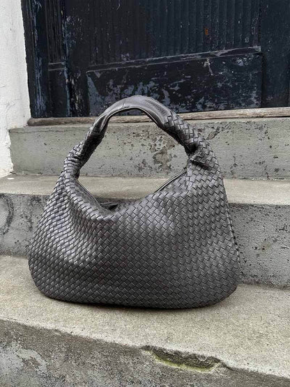 Charlyne Große Geflochtene Hobo Tasche