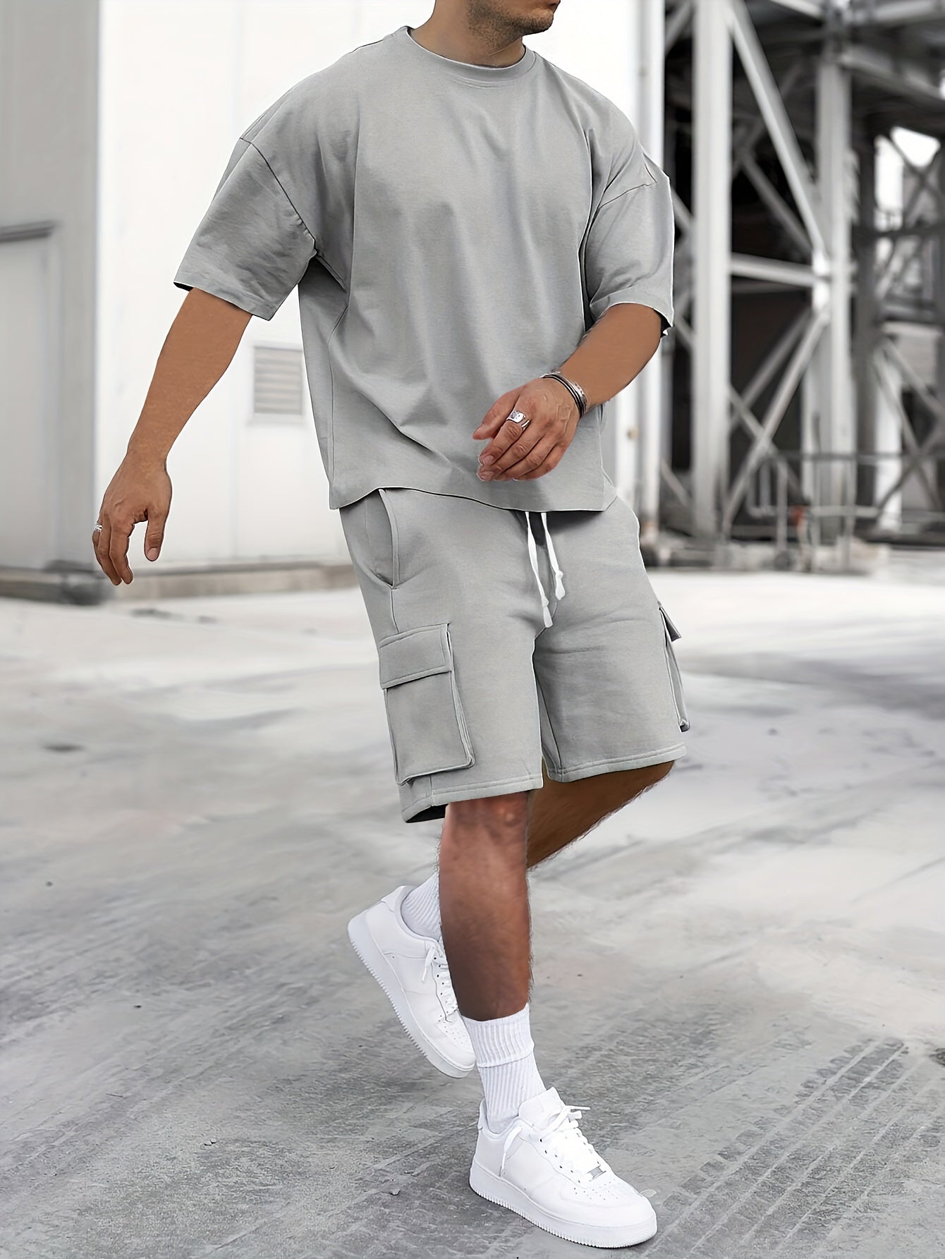 Herren Oversized T-Shirt Shorts Set Baumwolle Beige - Eveloria