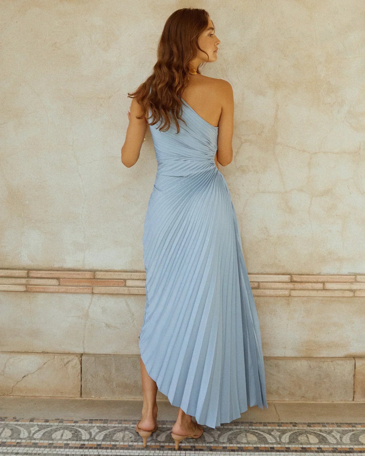 Eveloria Damen Ein-Schulter Faltenkleid Satin-Optik