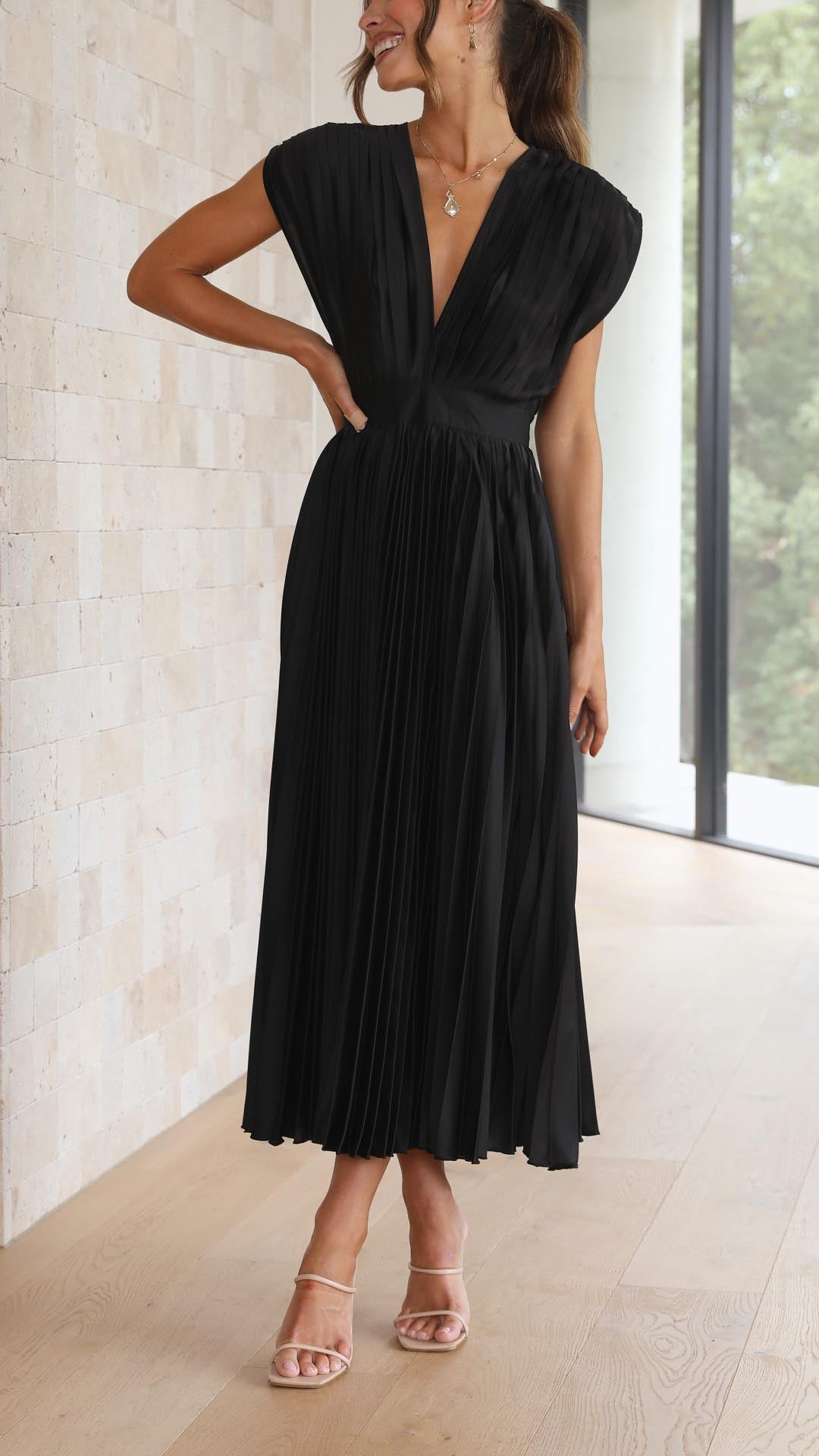 Damen Klassisches Maxikleid Gefaltet