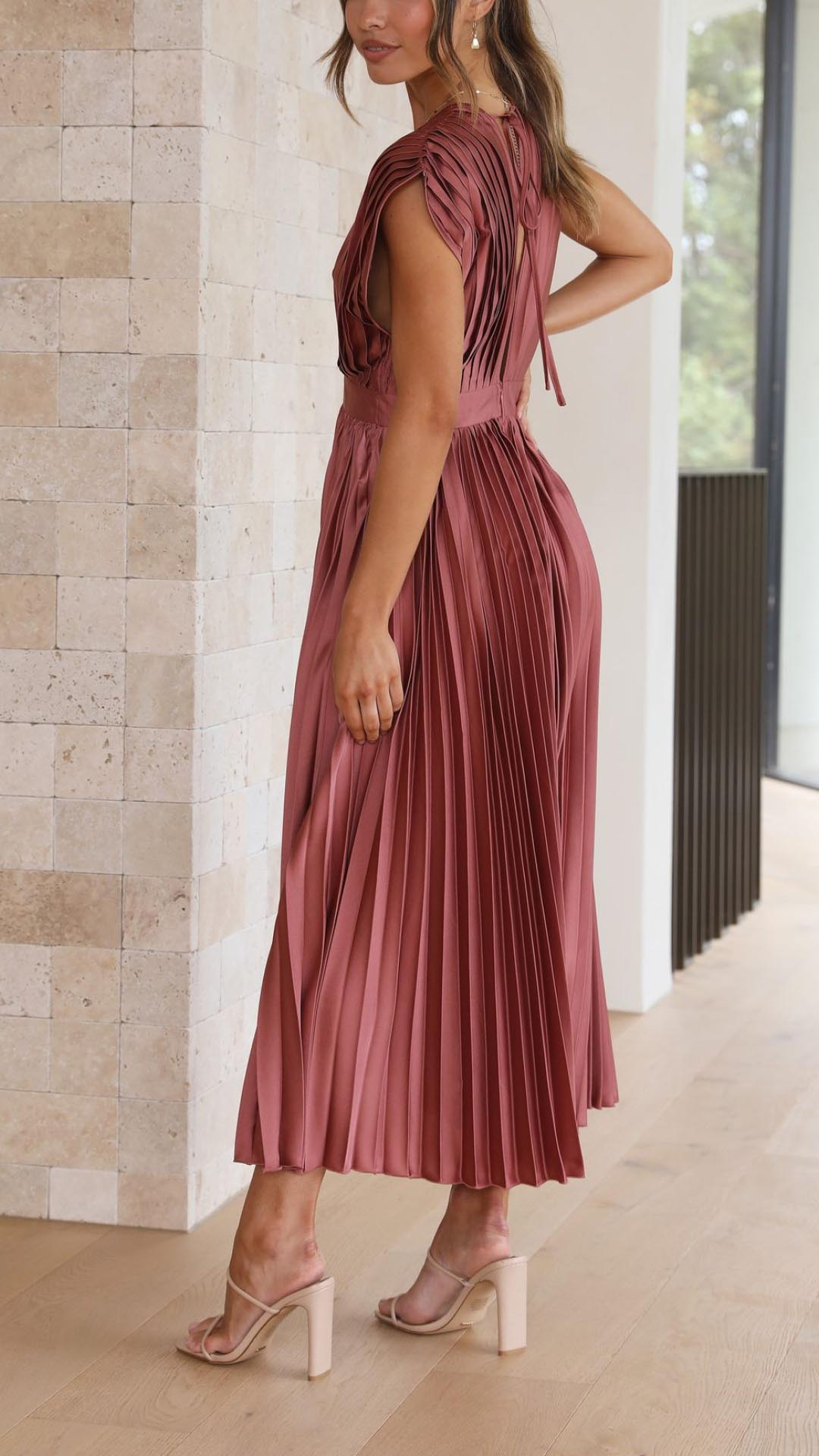 Damen Klassisches Maxikleid Gefaltet