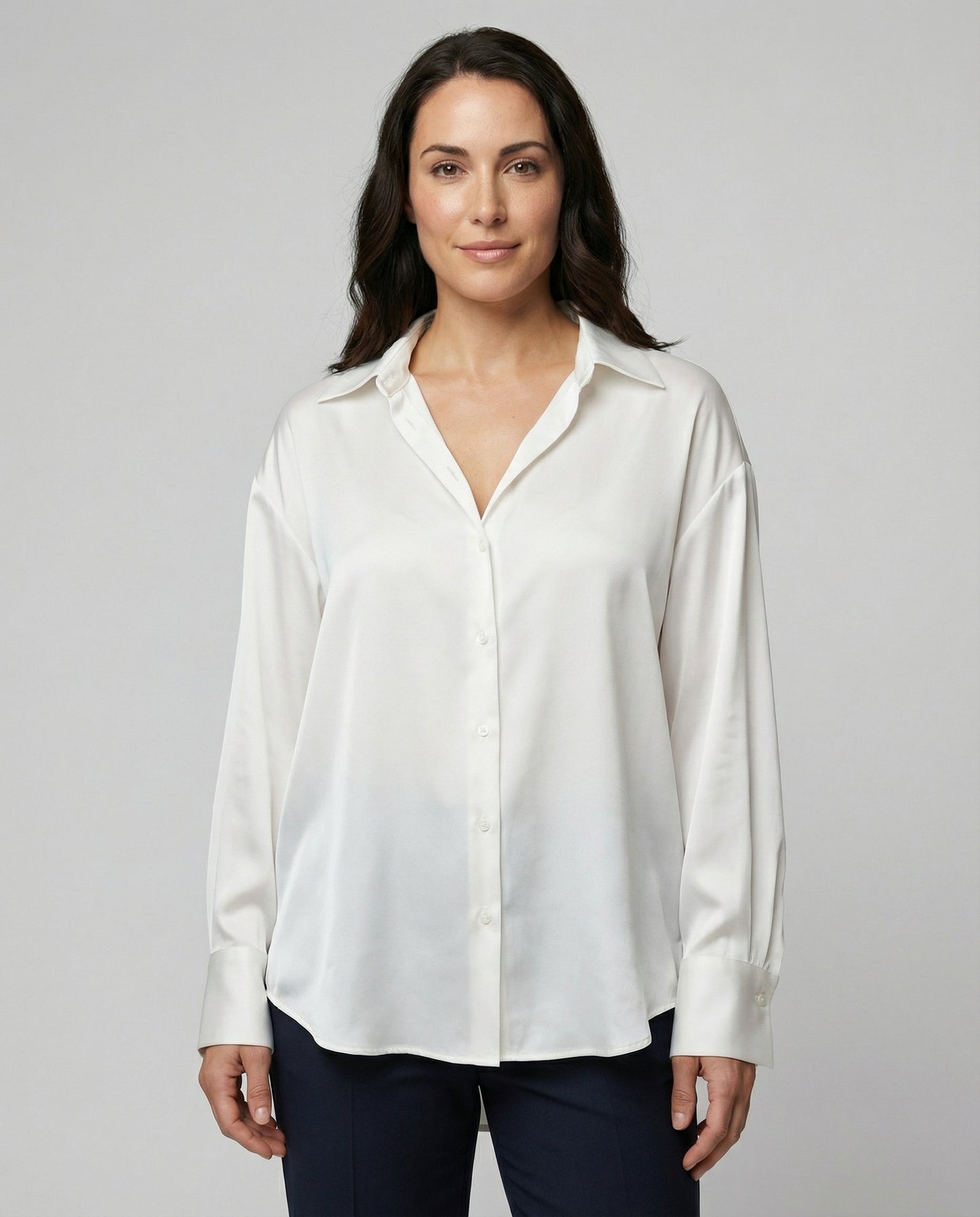 Damen Seidenbluse Elegantes Design Schwarz - Eveloria
