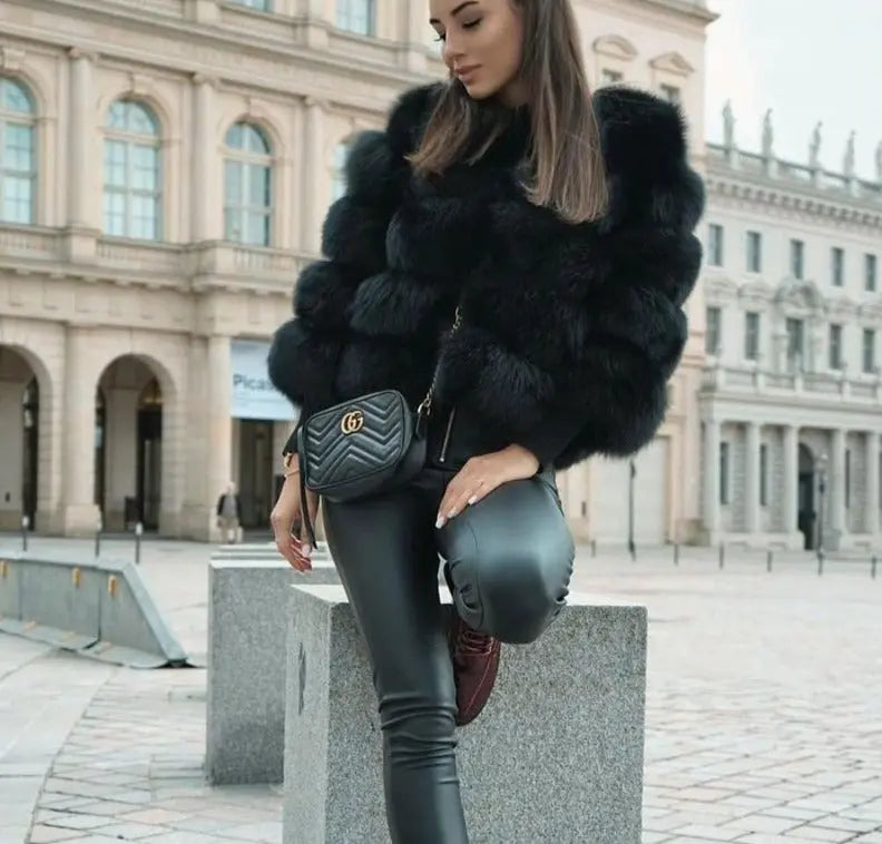 Damen Faux-Fur-Winterjacke Elegant
